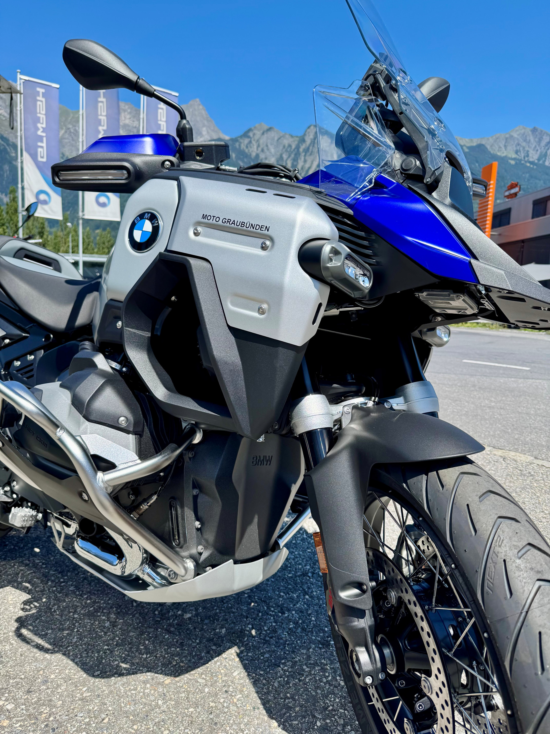 BMW R 1300 GS Adventure-image-8