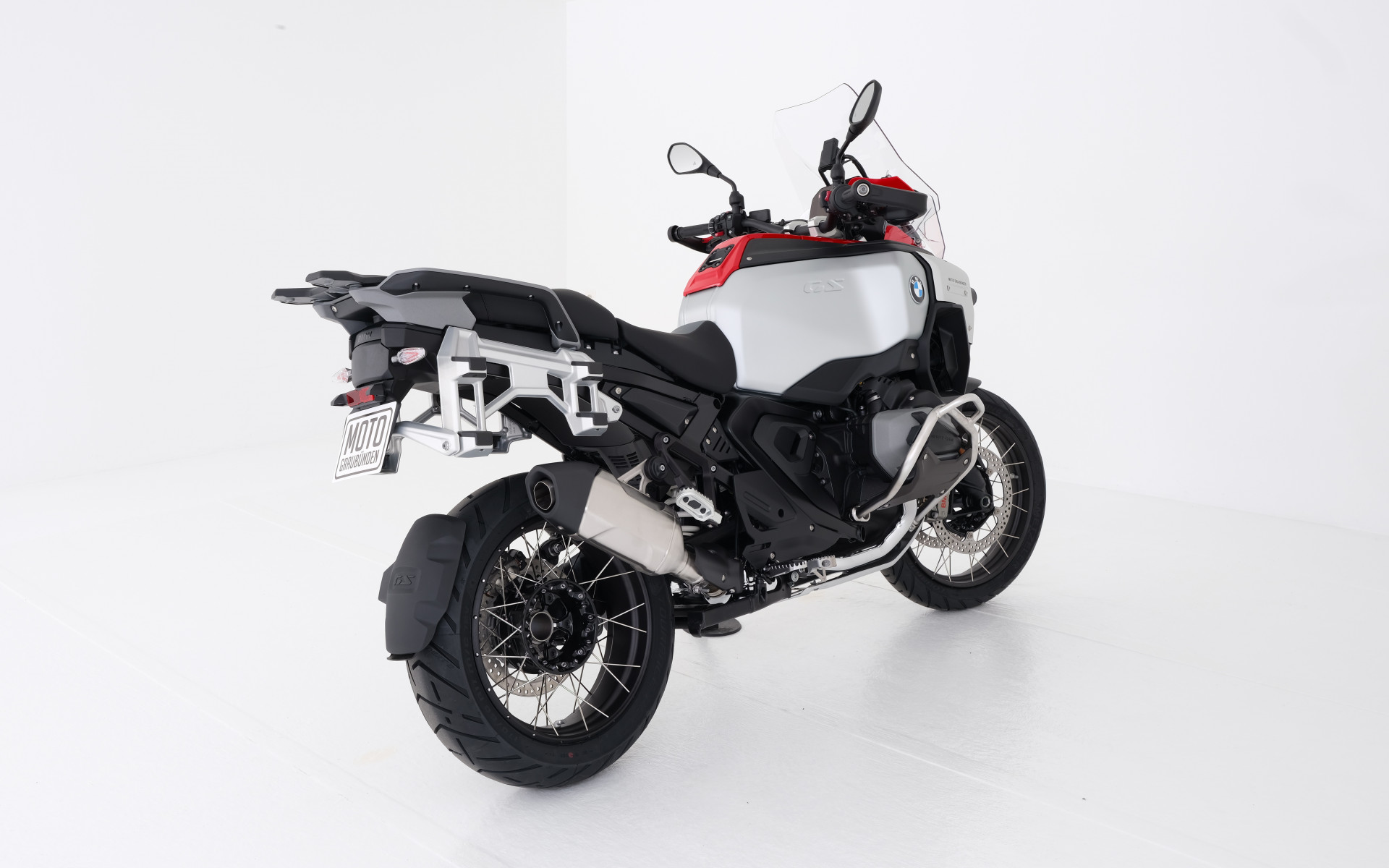 BMW R 1300 GS Adventure-image-1