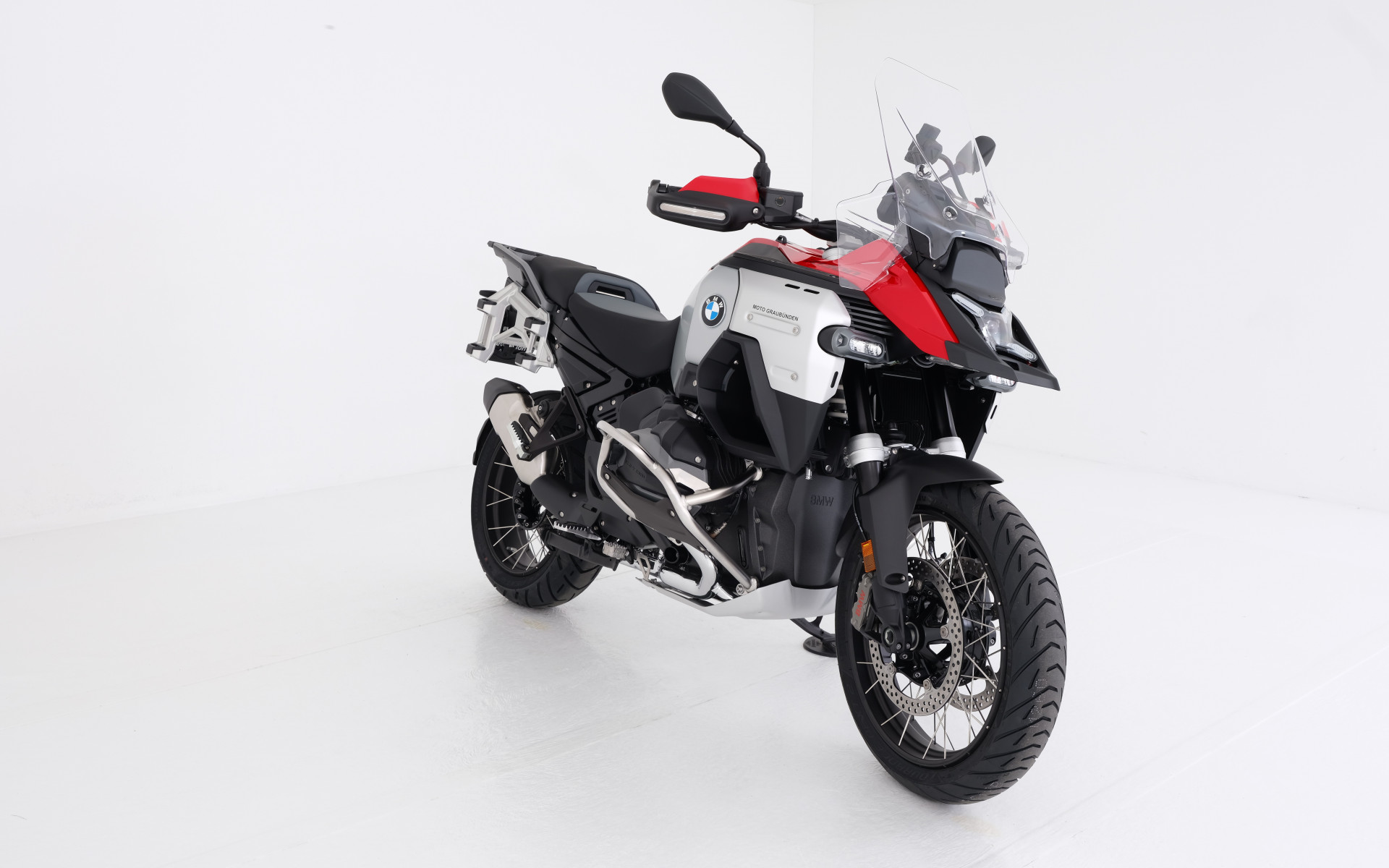 BMW R 1300 GS Adventure-image-4