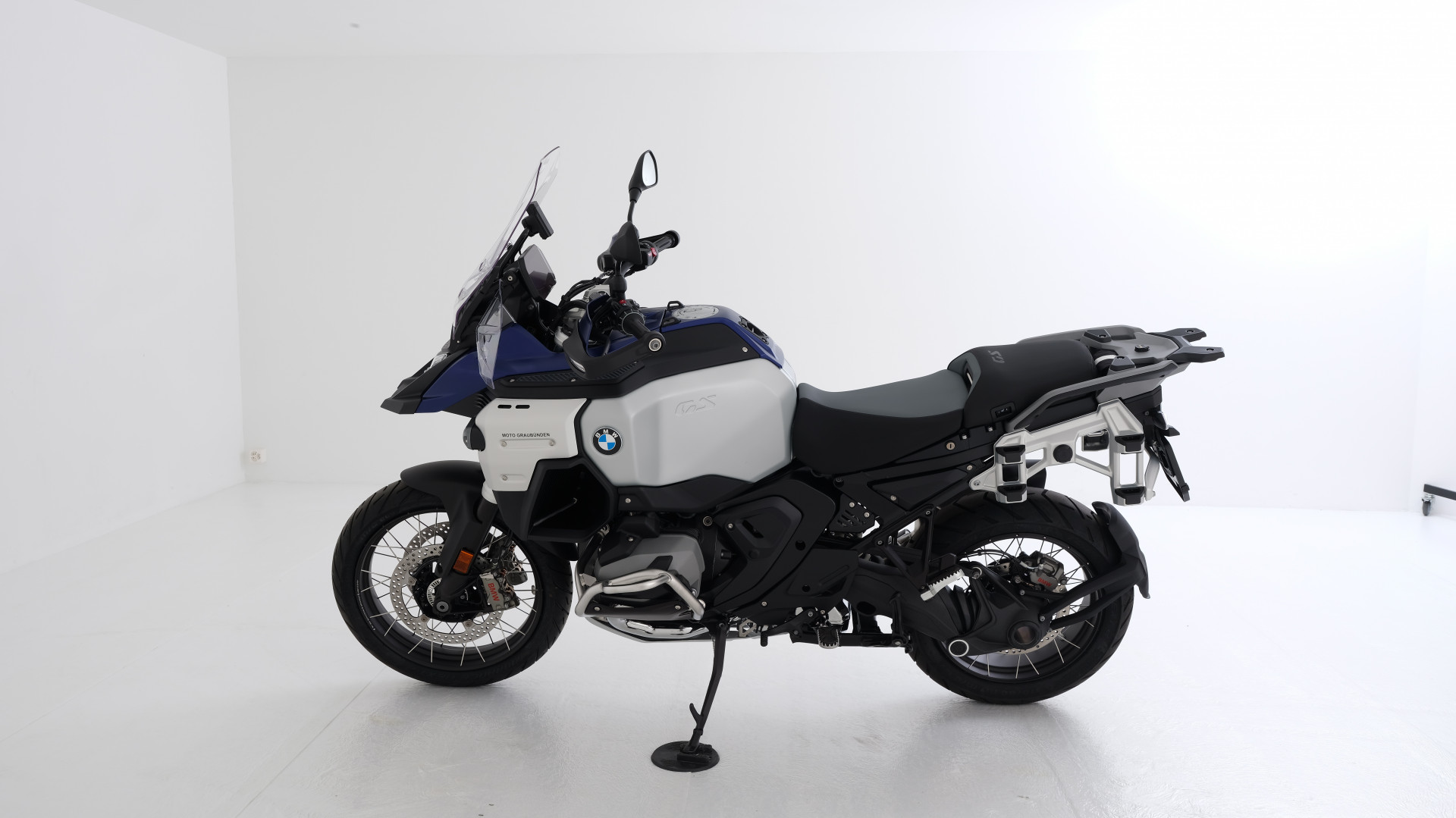 BMW R 1300 GS Adventure-image-3