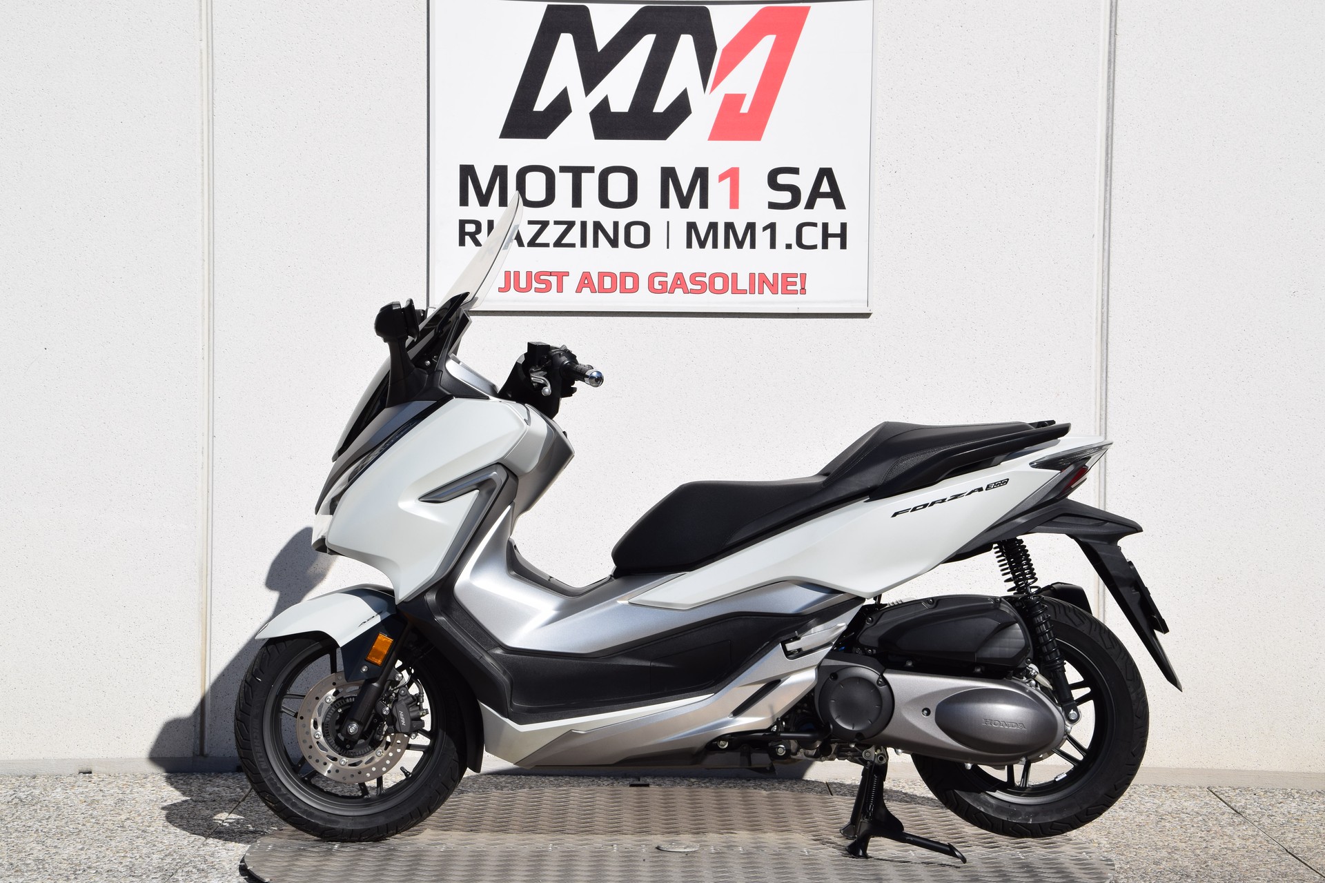 HONDA NSS 300 Forza ABS-image-4