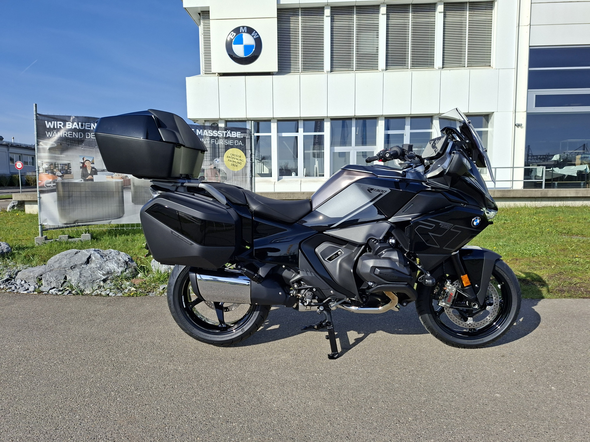 BMW R 1300 RT Triple Black "Style Triple Black" - Boxer Deal-image-0