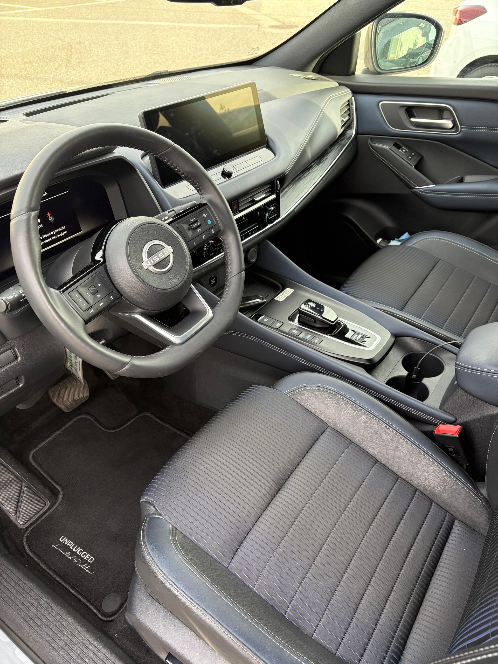NISSAN Qashqai 1.5 VC-T e-Power Unplugged Limited Edition-image-9