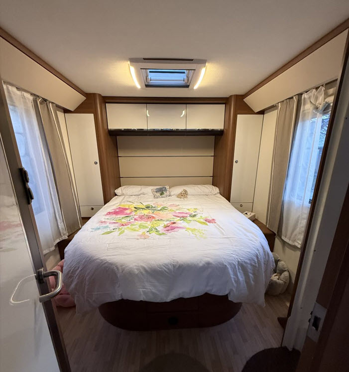 LMC Cruiser T 741 Premium-image-8
