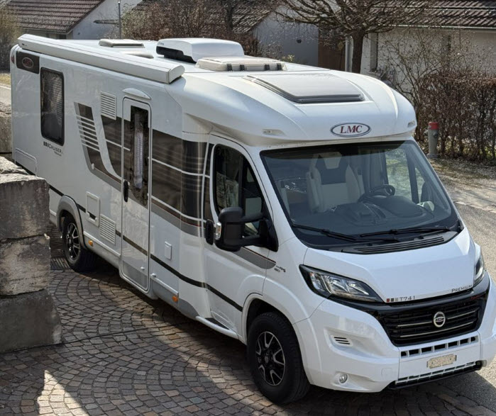 LMC Cruiser T 741 Premium-image-1