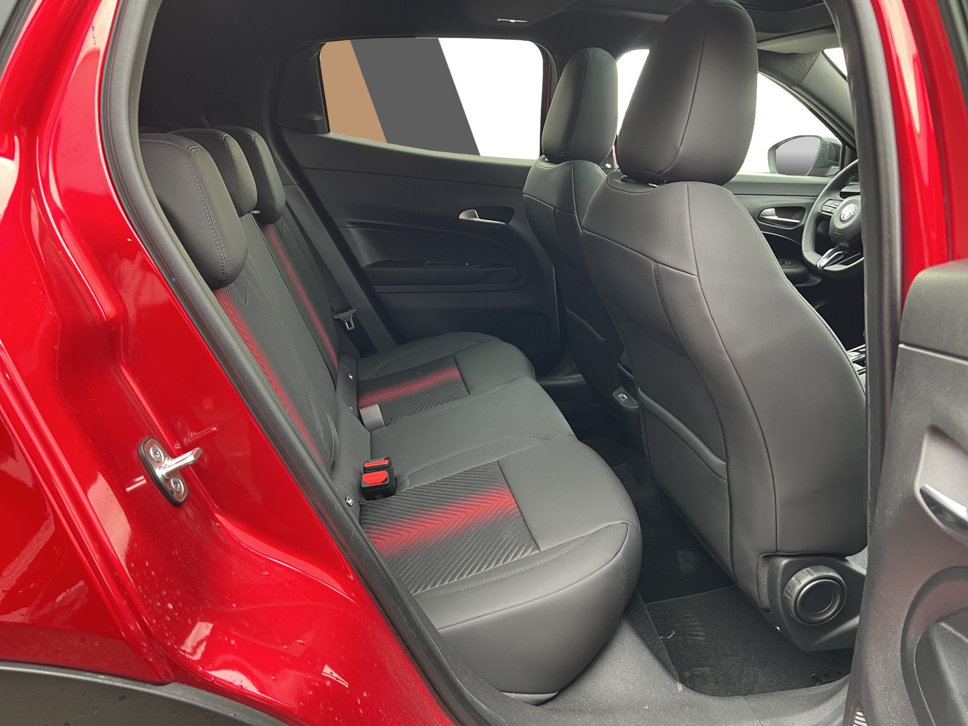 ALFA ROMEO Junior 1.2 Ibrida Speciale Tech Sky Rosso Brera-image-16