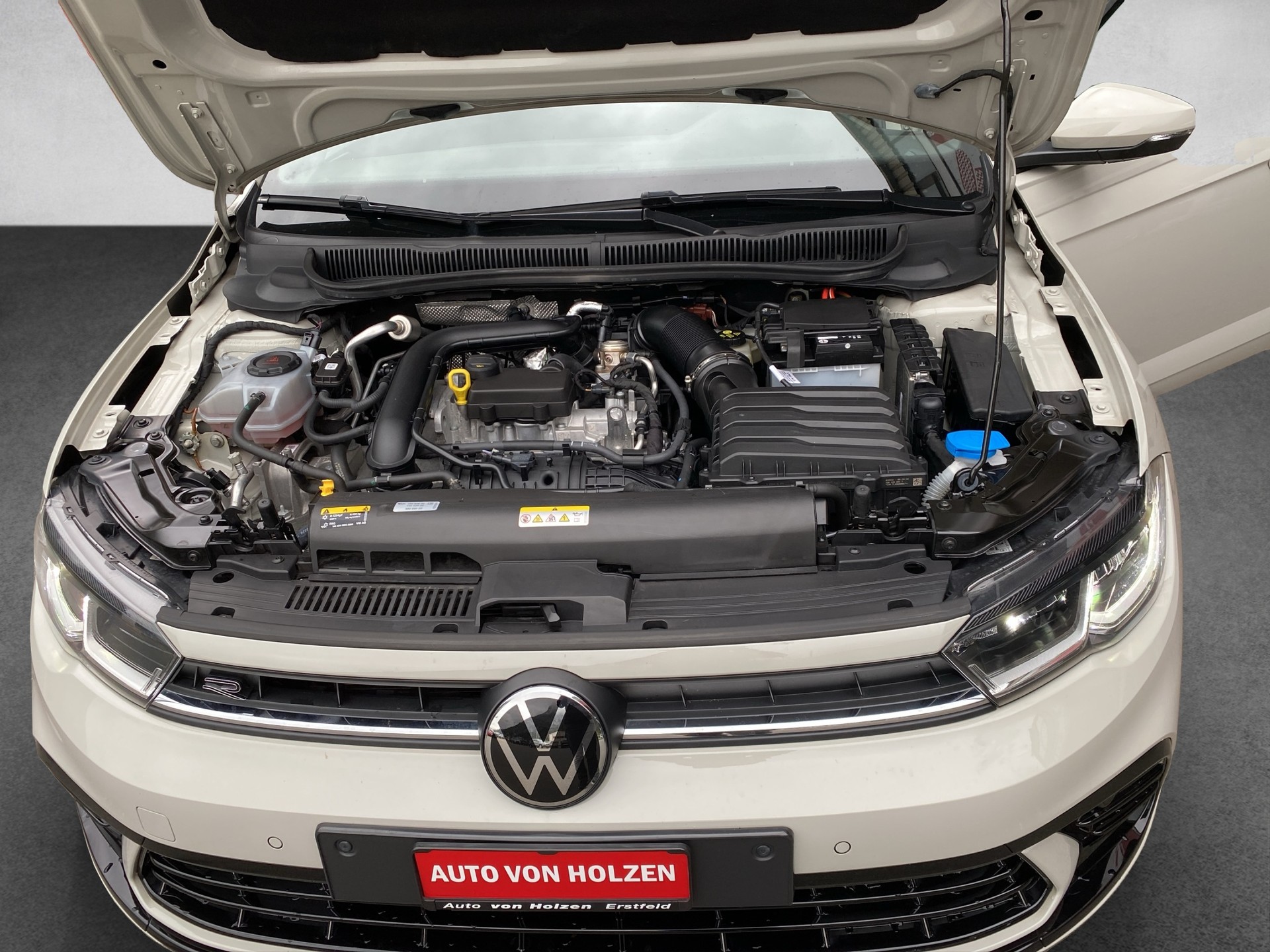 VW Polo 1.0 TSI R-Line DSG-image-26