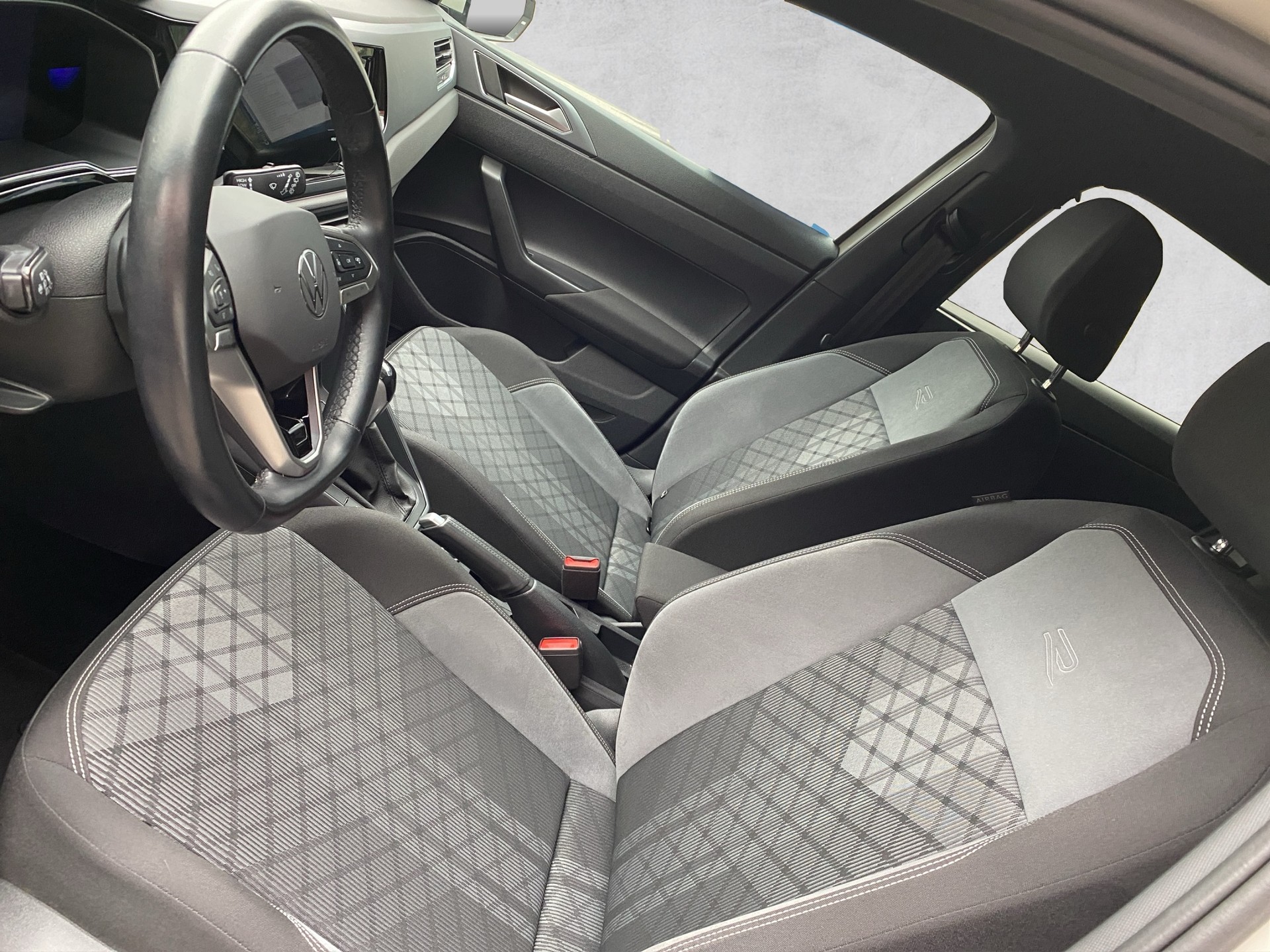 VW Polo 1.0 TSI R-Line DSG-image-9