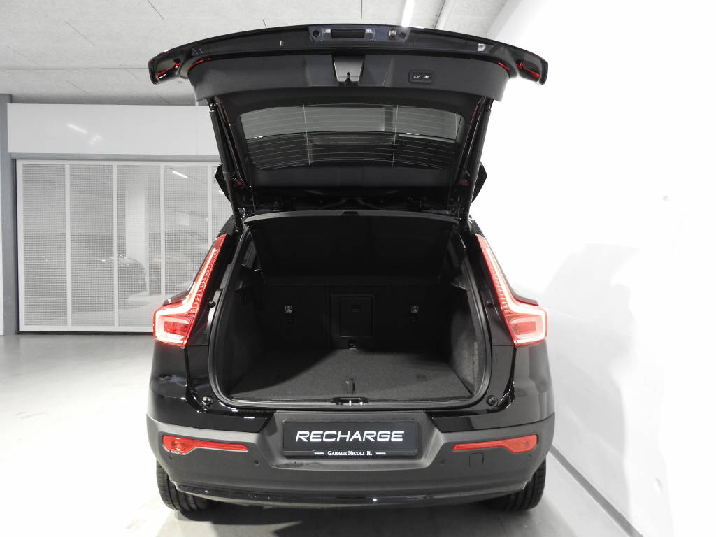 VOLVO EX40 Twin Ultra AWD-image-5