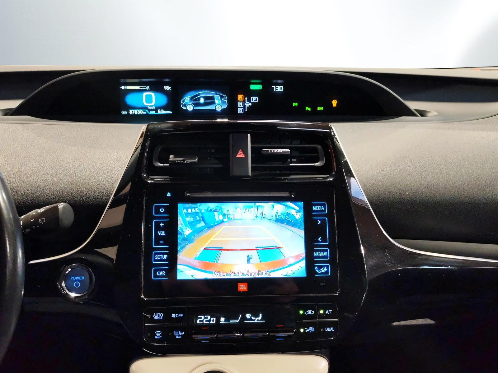 TOYOTA Prius 1.8 VVTi HSD Sol Premium-image-12