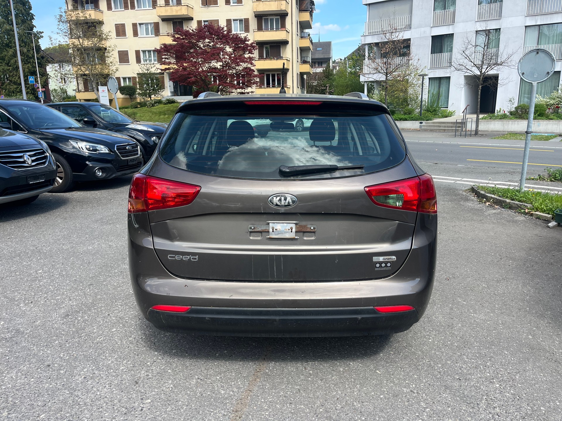 KIA Cee'd 1.6 CRDi Trend-image-3