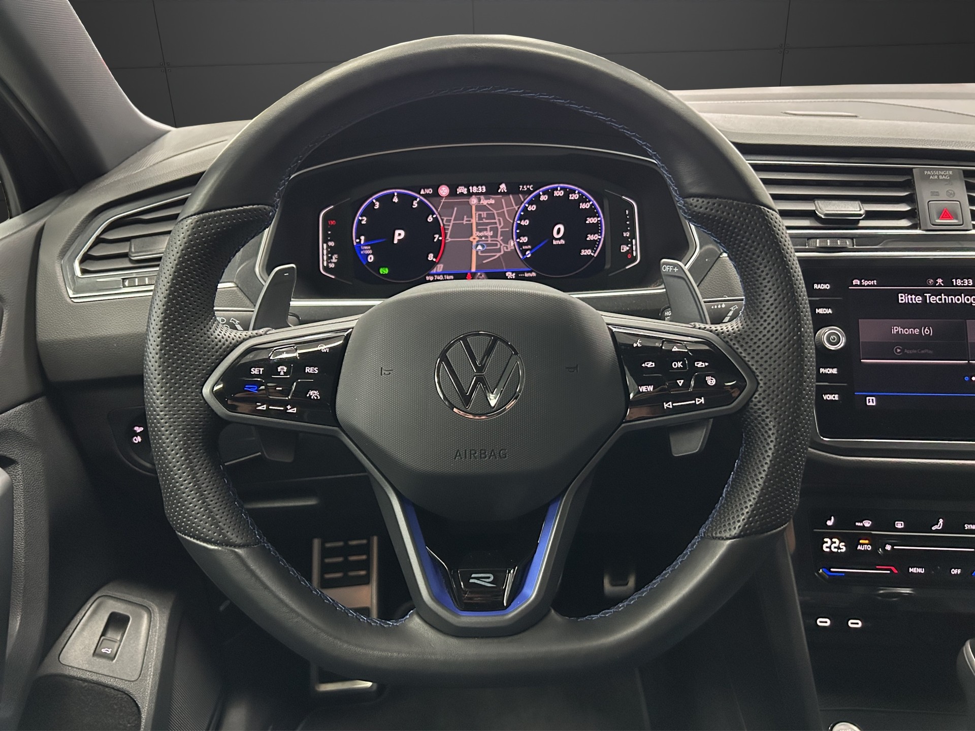 VW Tiguan 2.0TSI R 4Motion DSG-image-10