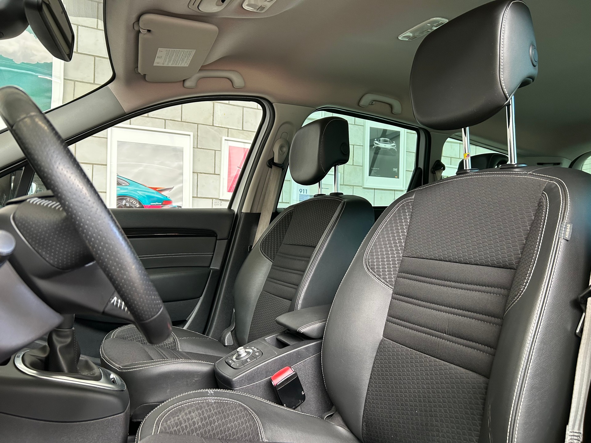 RENAULT Grand Scénic 1.5 dCi Swiss Edition EDC-image-6