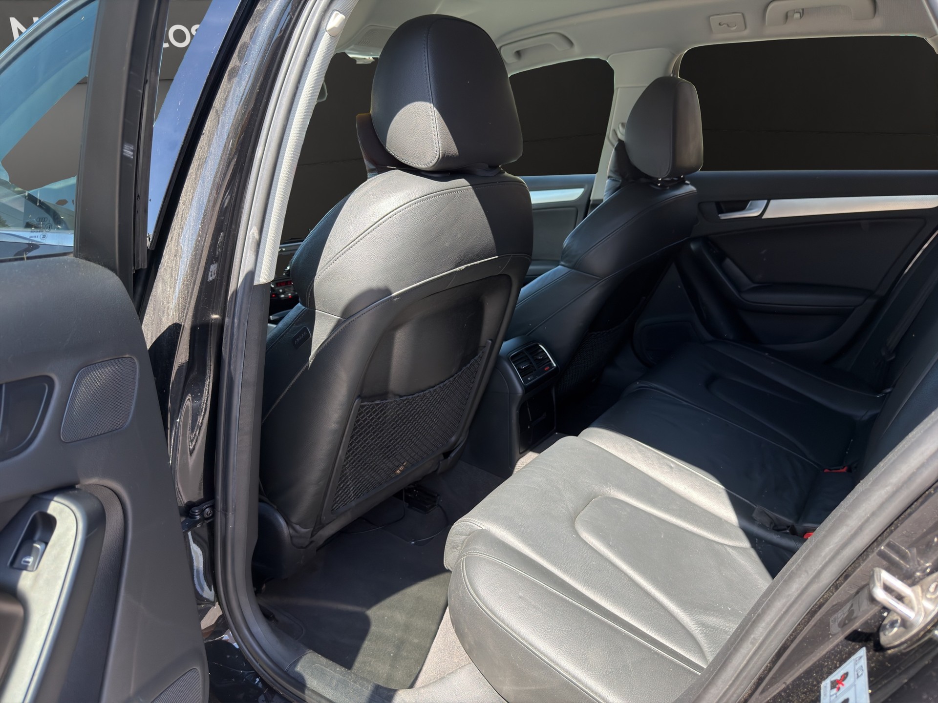 AUDI A4 Avant 3.0 TDI quattro tiptronic-image-15