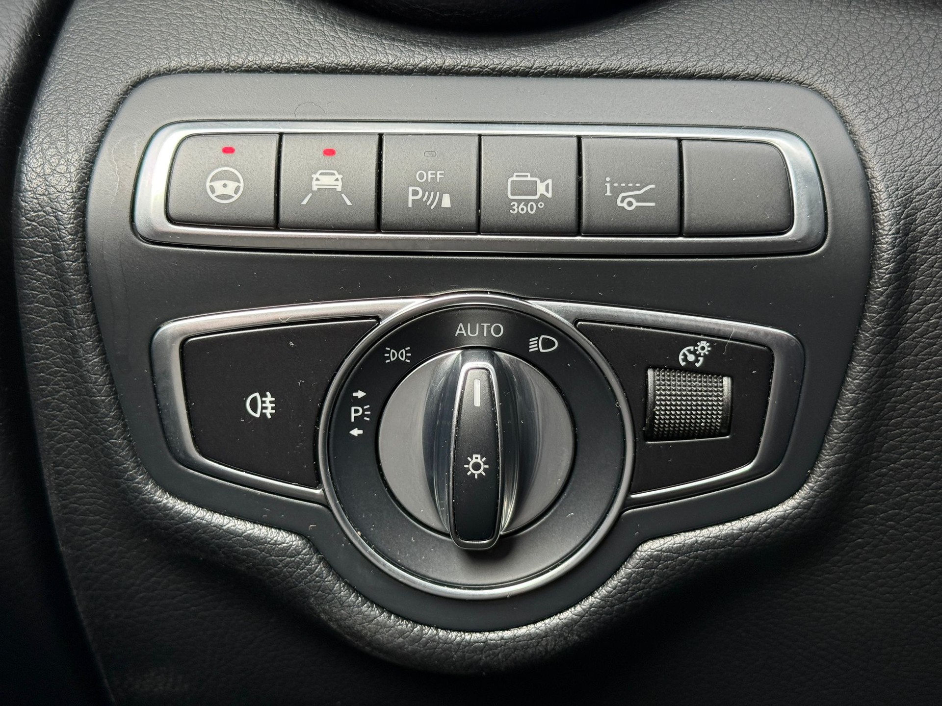 MERCEDES-BENZ GLC 63 S AMG 4m+-image-24