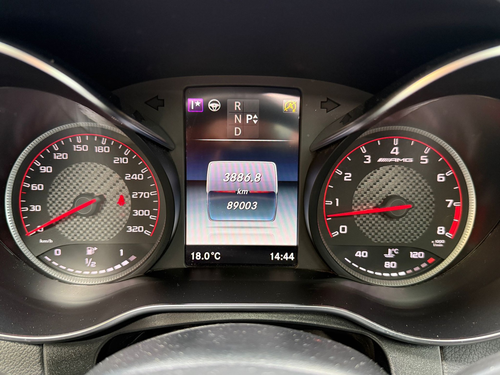 MERCEDES-BENZ GLC 63 S AMG 4m+-image-17