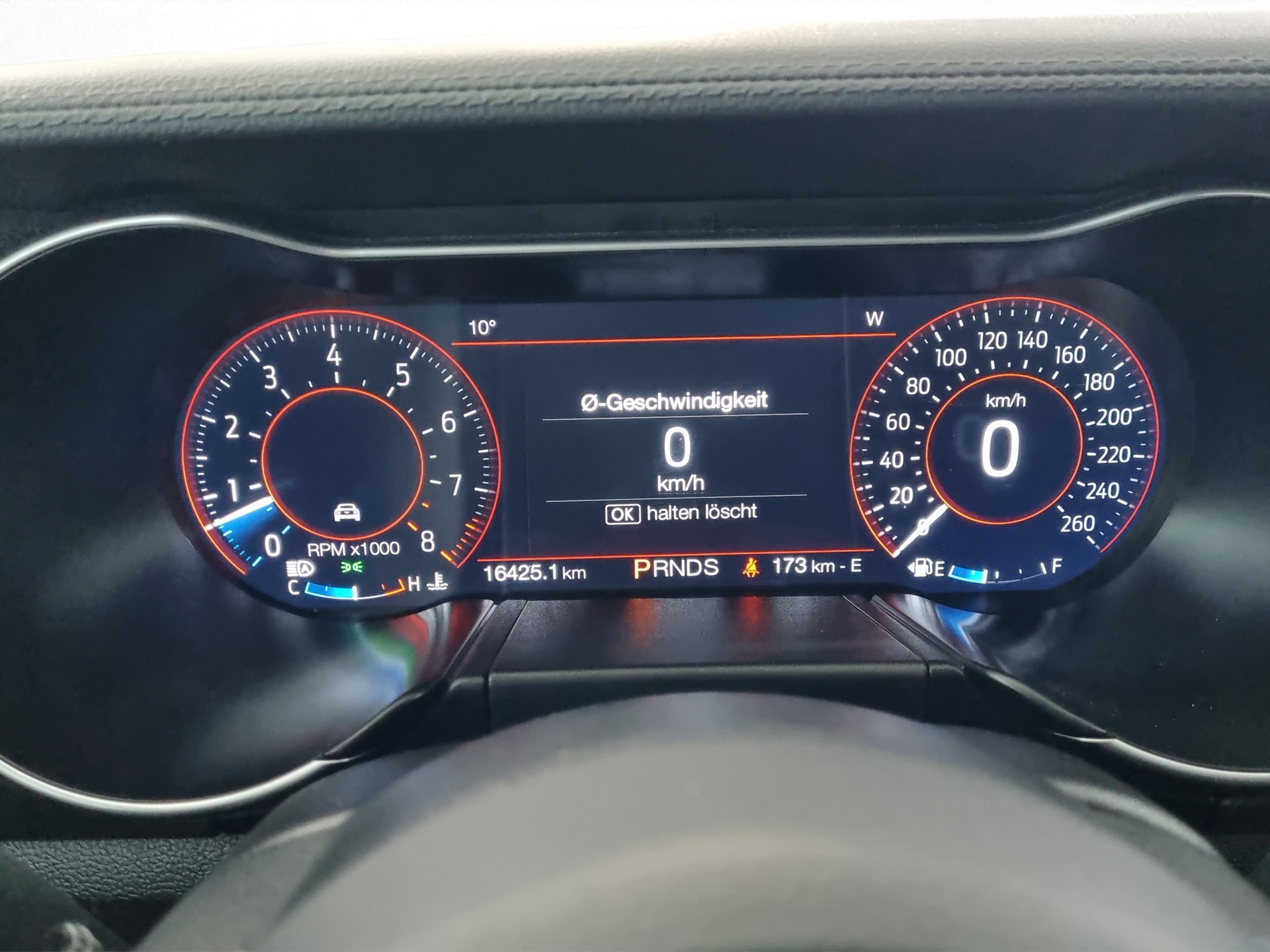 FORD Mustang Convertible 5.0 V8 GT California Special-image-10