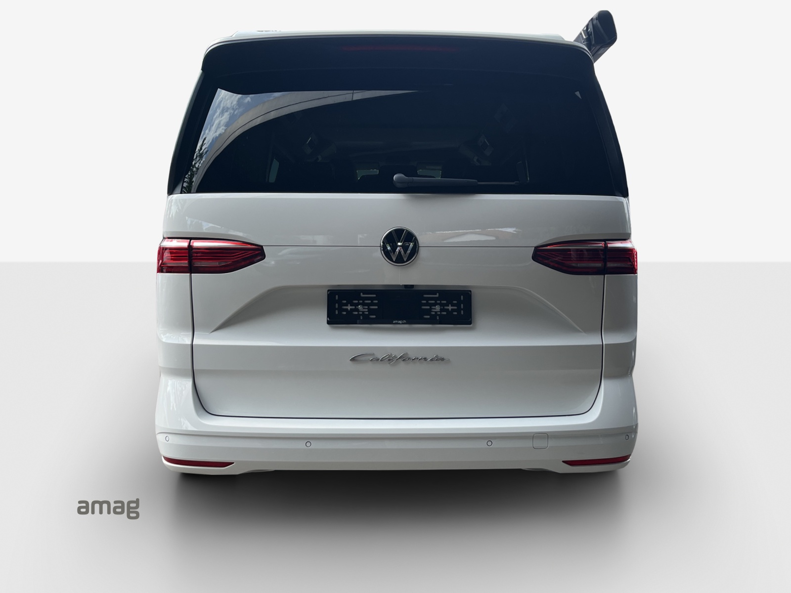 VW California 2.0 TDI Beach Tour-showroom-element-3