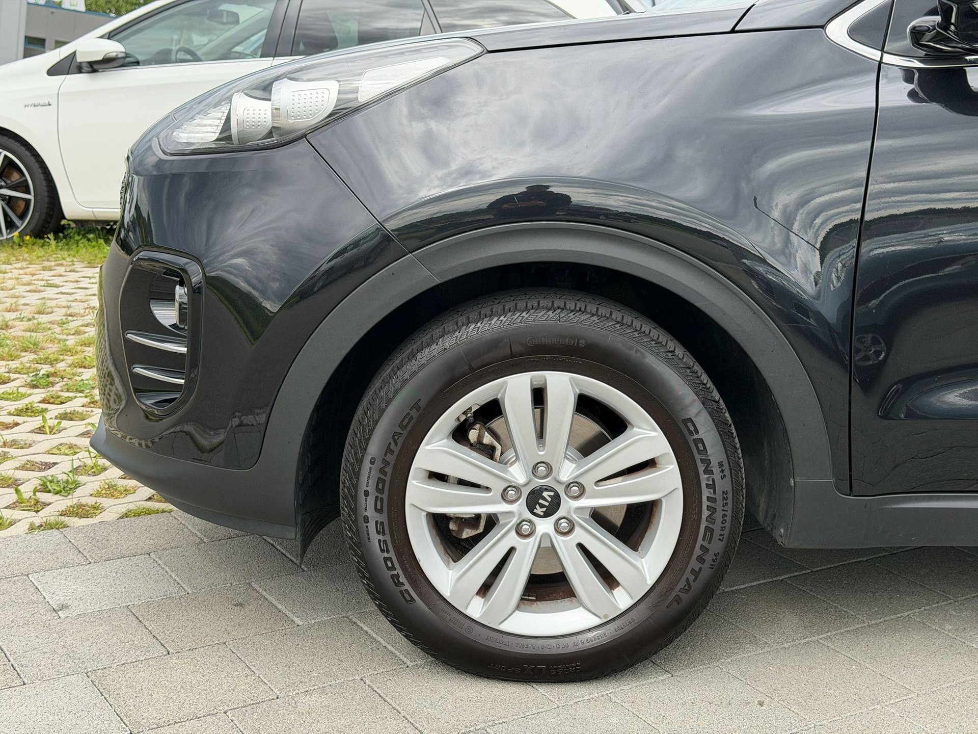 KIA Sportage 1.6 GDi Trend 2WD-image-23