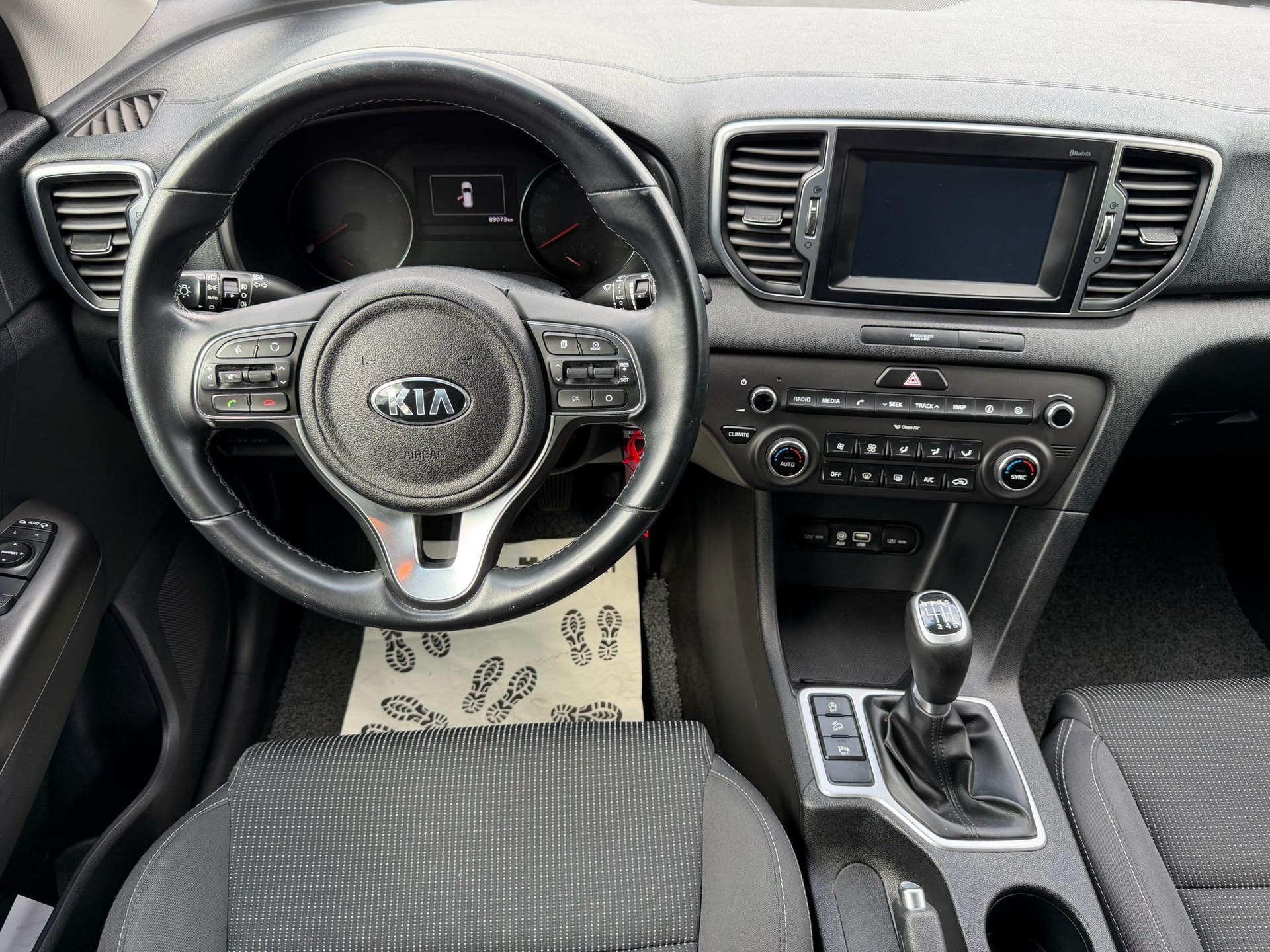 KIA Sportage 1.6 GDi Trend 2WD-image-8