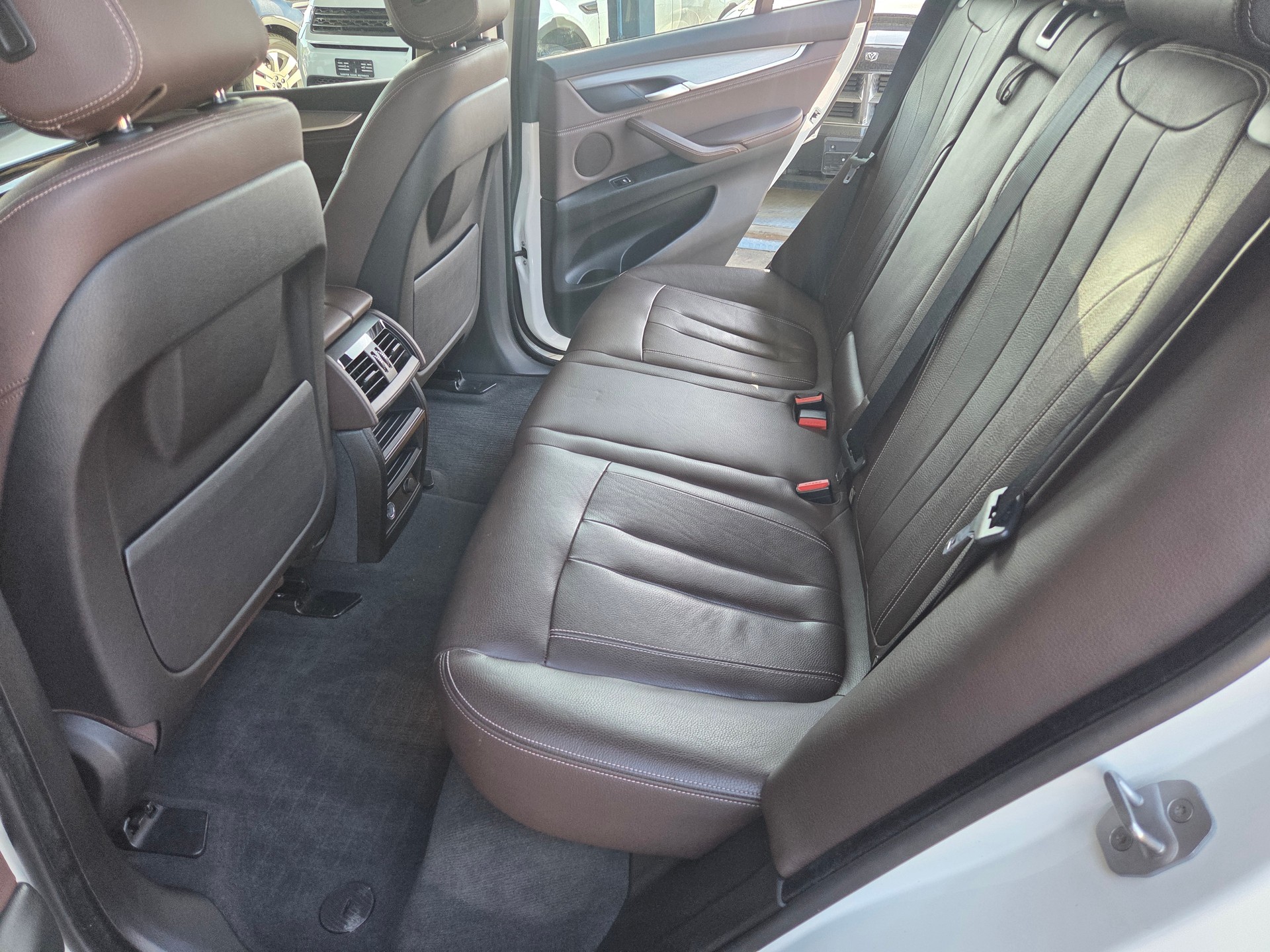 BMW X5 xDrive 30d Steptronic-image-14