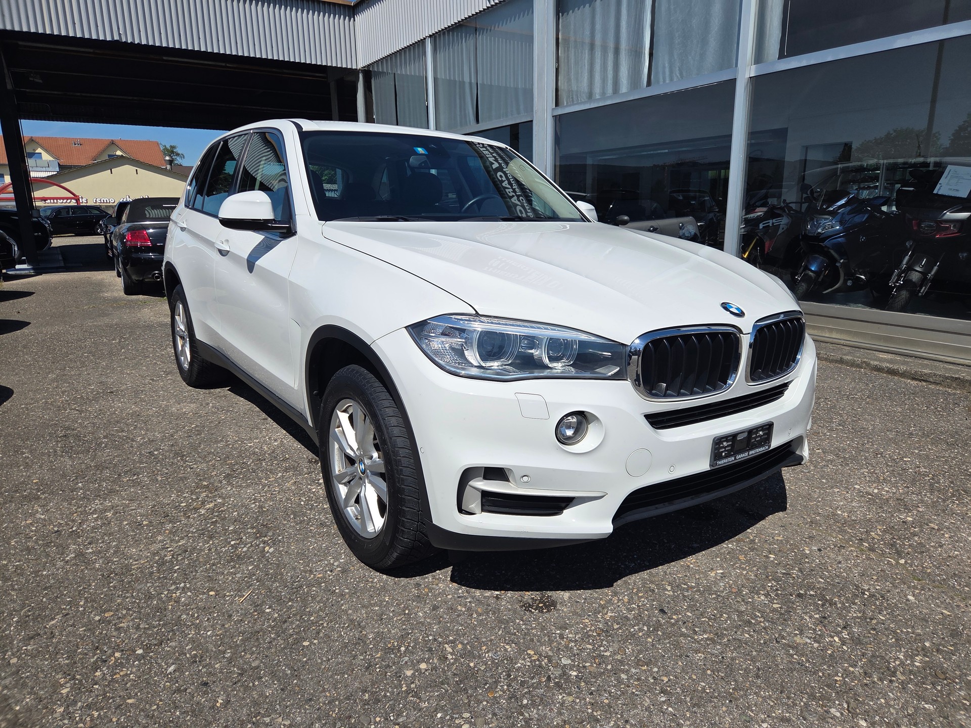 BMW X5 xDrive 30d Steptronic-showroom-element-1