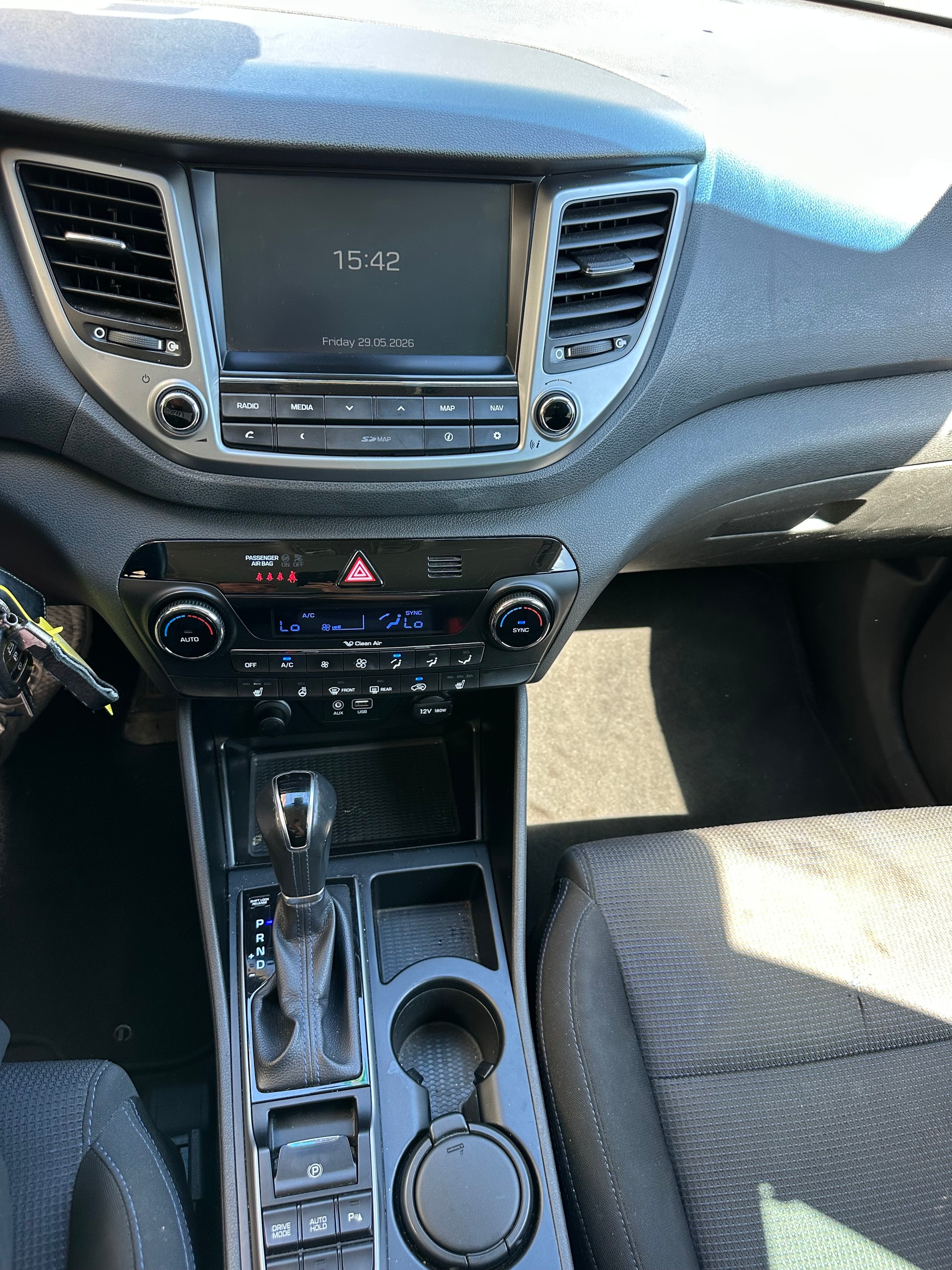 HYUNDAI Tucson 1.7 CRDI Vertex 2WD DTC 7-image-10