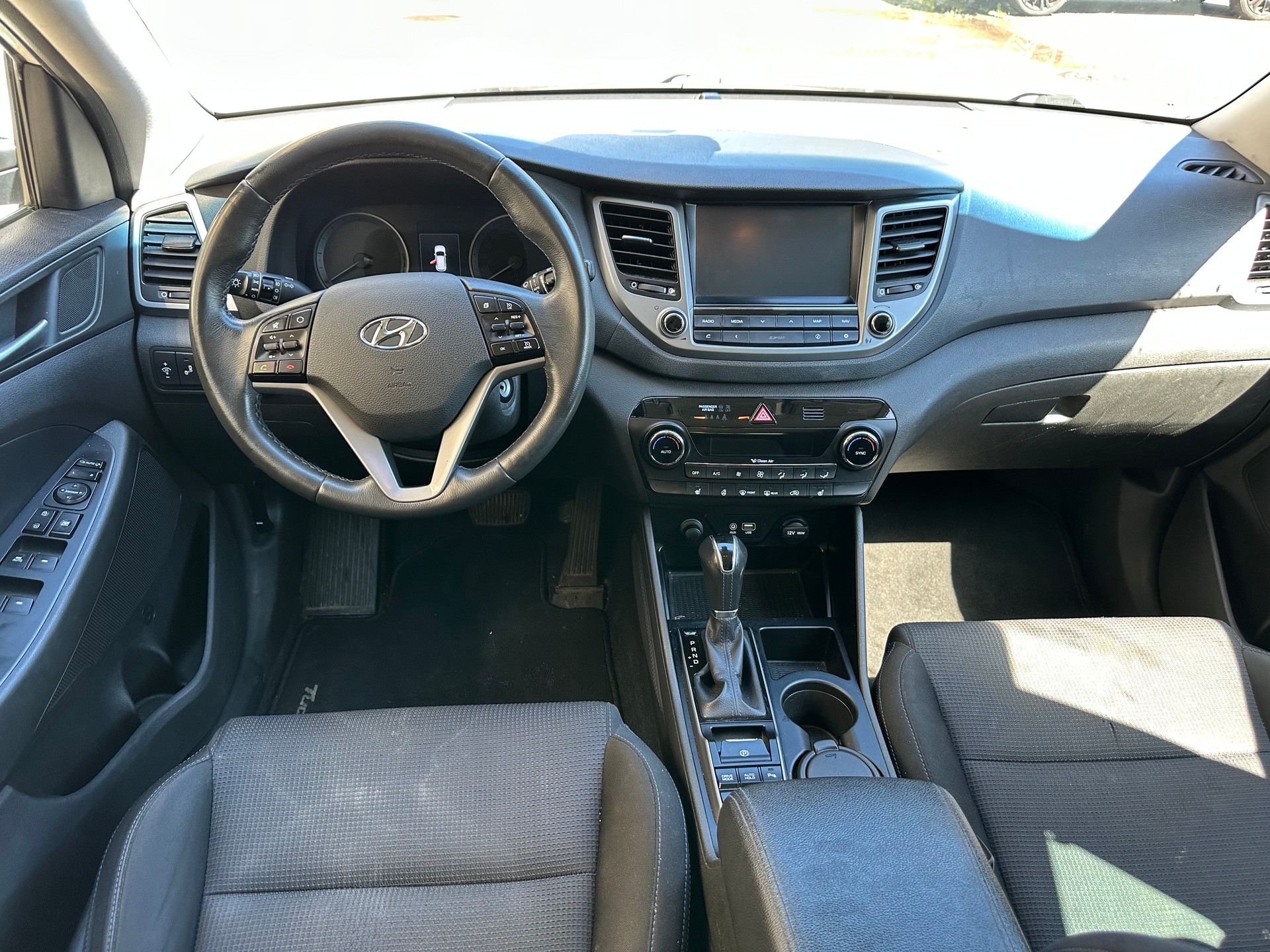 HYUNDAI Tucson 1.7 CRDI Vertex 2WD DTC 7-image-8