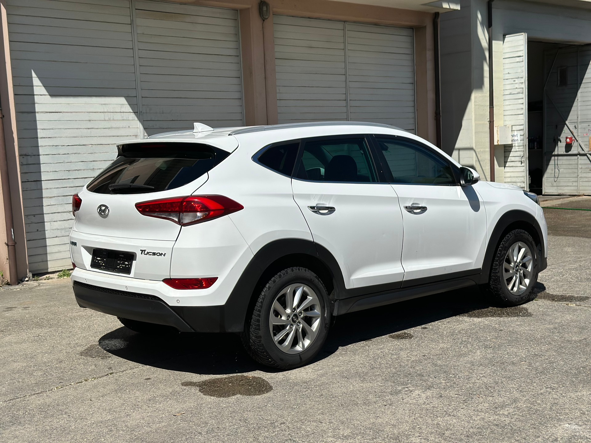 HYUNDAI Tucson 1.7 CRDI Vertex 2WD DTC 7-image-2