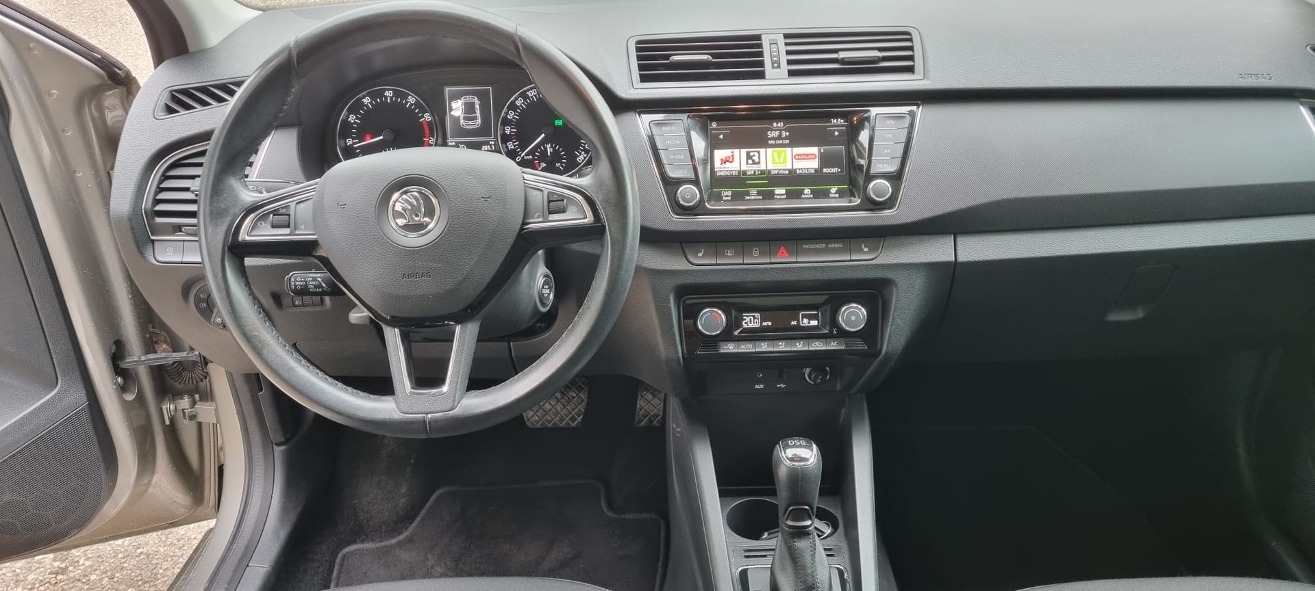SKODA Fabia 1.2 TSI Style DSG-image-5