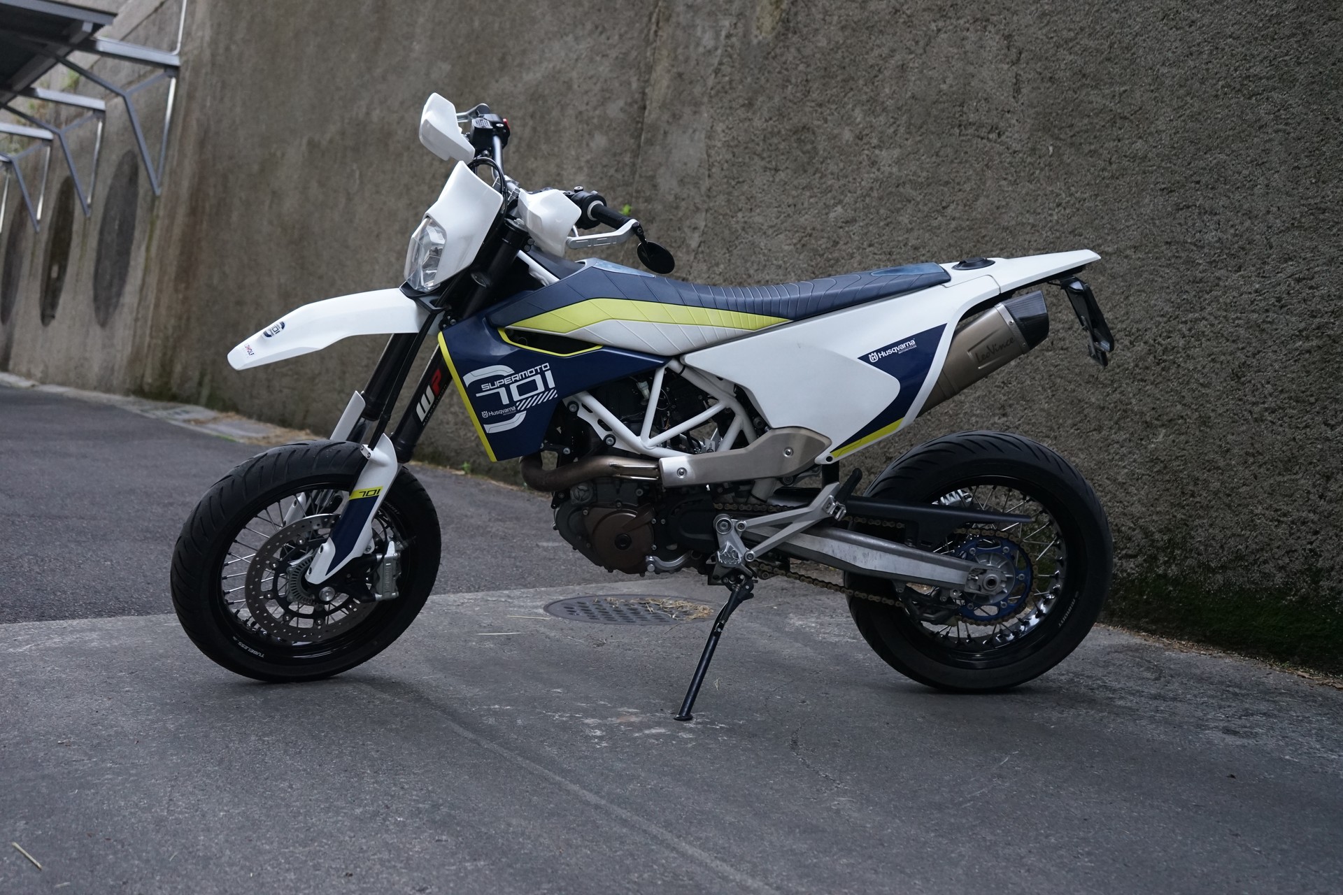 HUSQVARNA 701 Supermoto 35KW