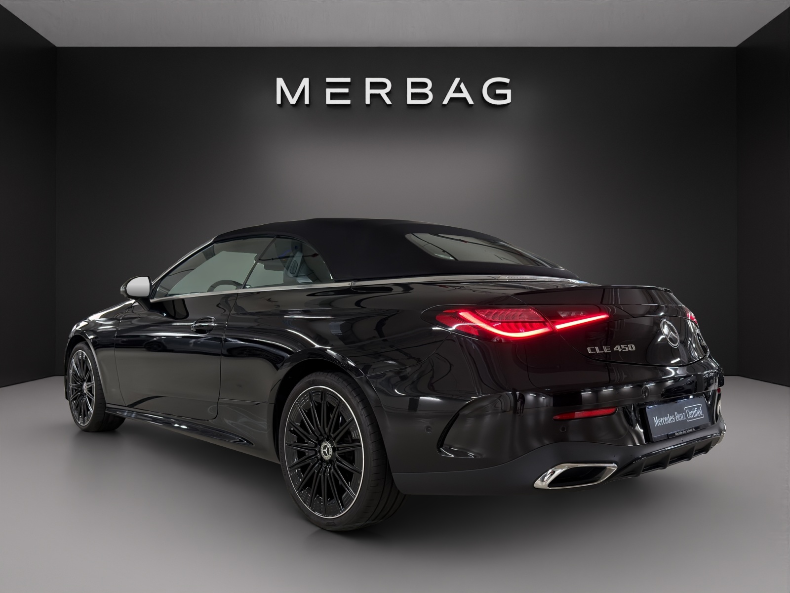MERCEDES-BENZ CLE 450 Cabrio 4Matic 9G-Tronic-image-2