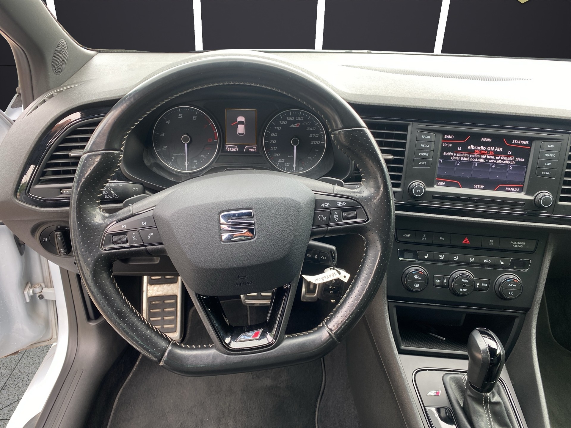 SEAT Leon SC 2.0 TSI Cupra 280 DSG-image-10
