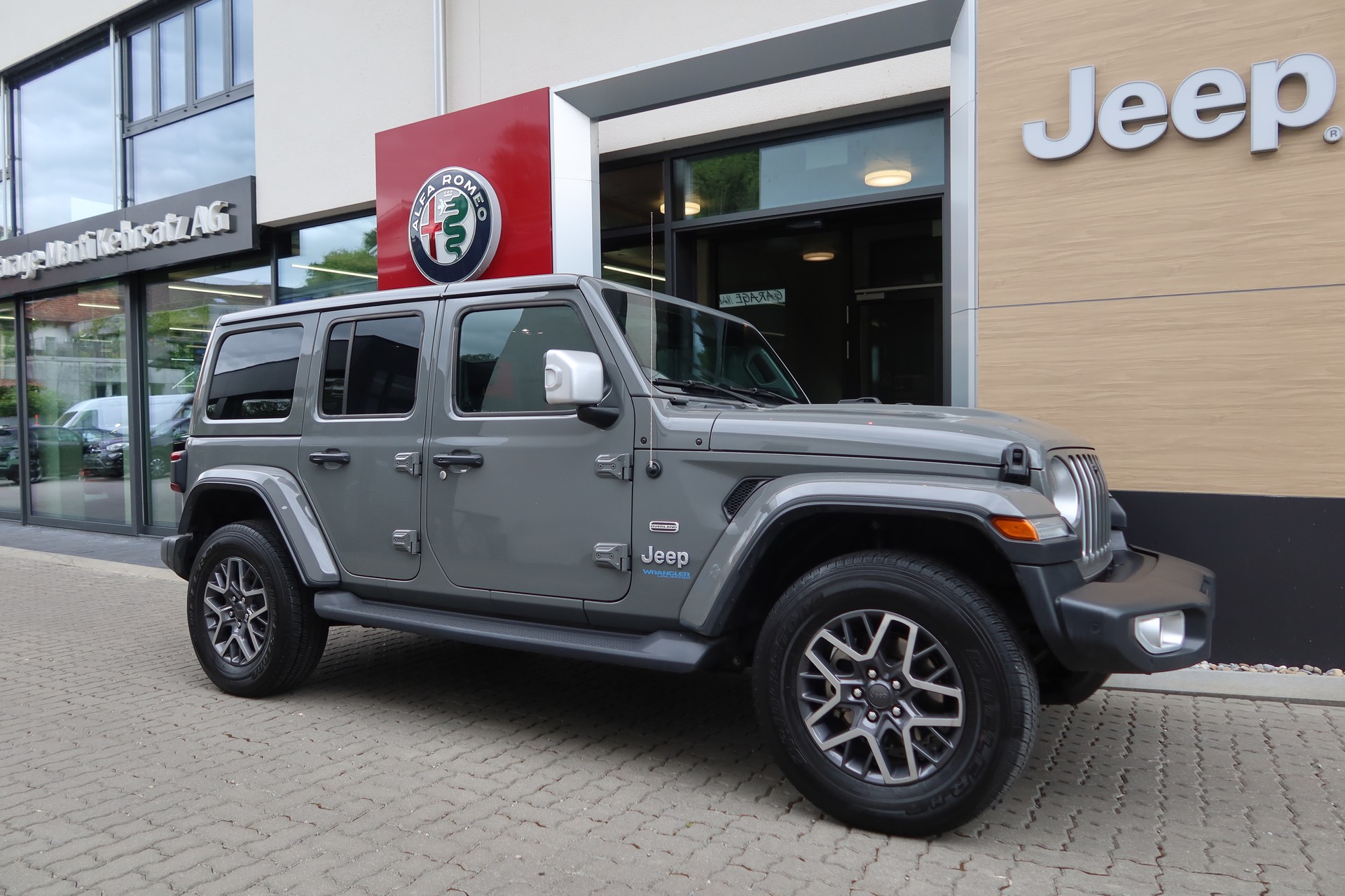 JEEP Wrangler 2.0PHEVSahara DT-image-2