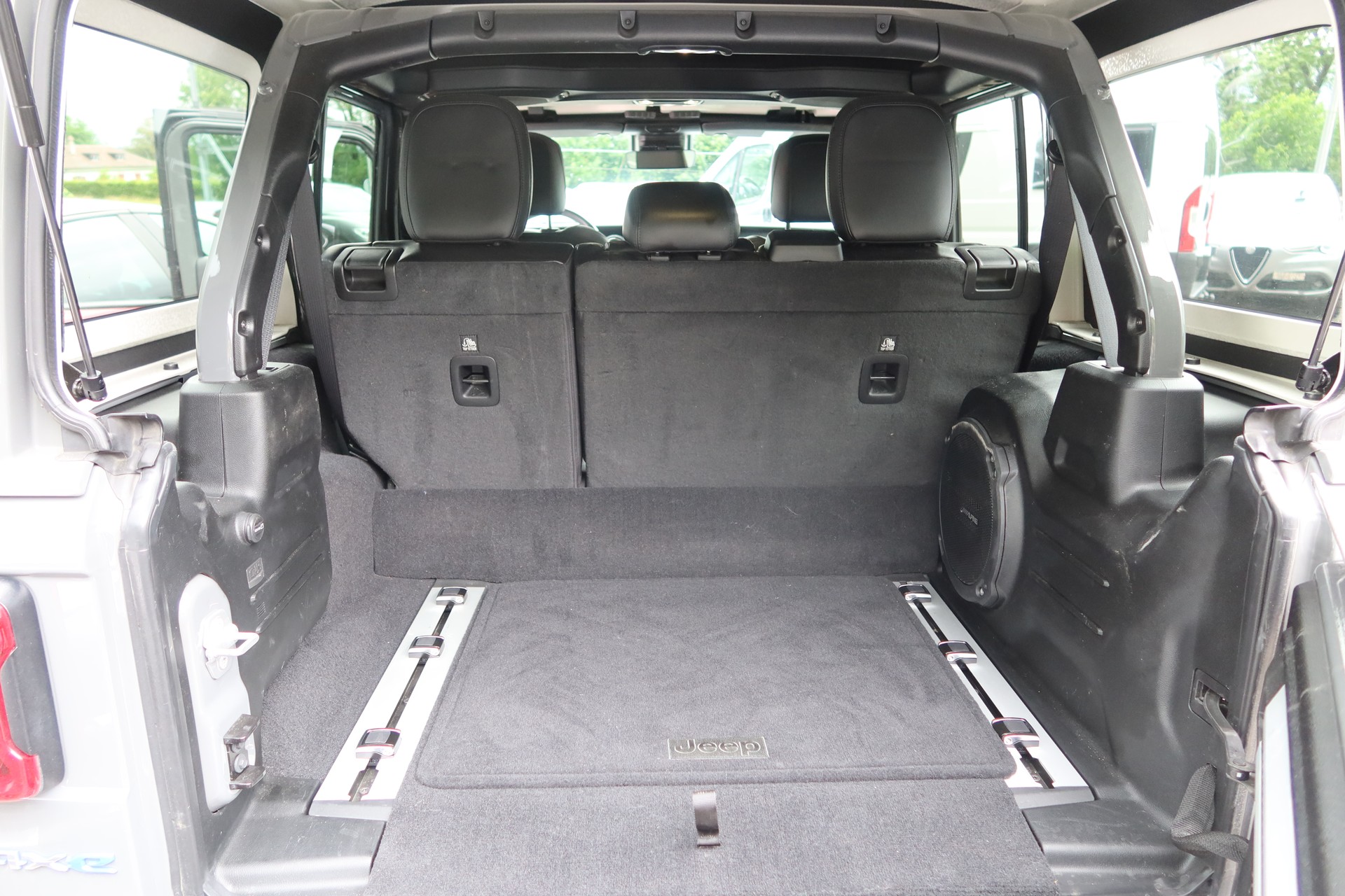 JEEP Wrangler 2.0PHEVSahara DT-image-12