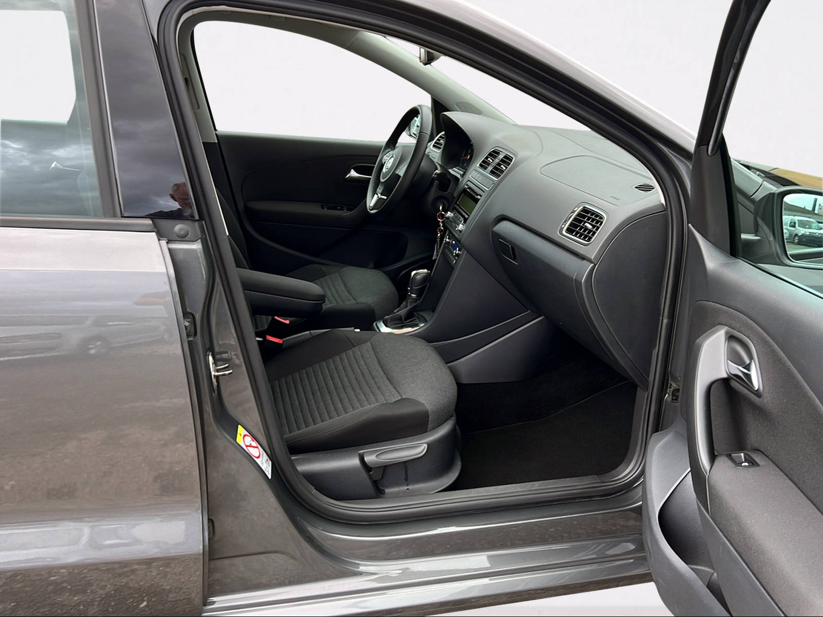 VW Polo 1.4 16V Comfortline DSG-image-3