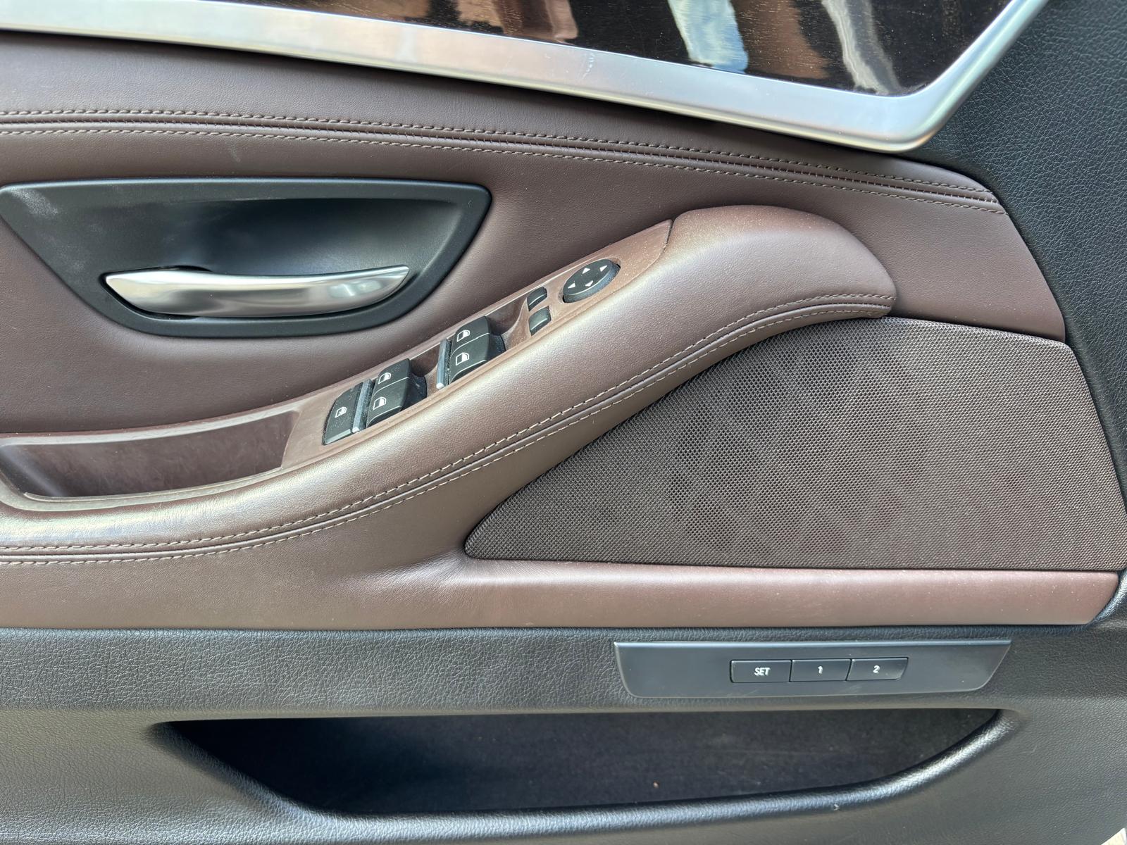 BMW 535d Touring xDrive Steptronic-image-10