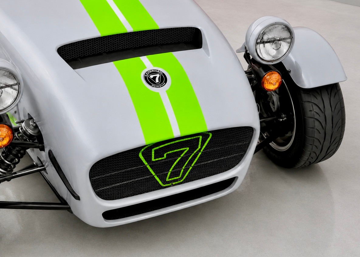 CATERHAM Seven 340R SV (MY26, Swiss new car, Chainmail Silver paint, Signature Sport Hex seats, 24-month factory warranty)-image-5