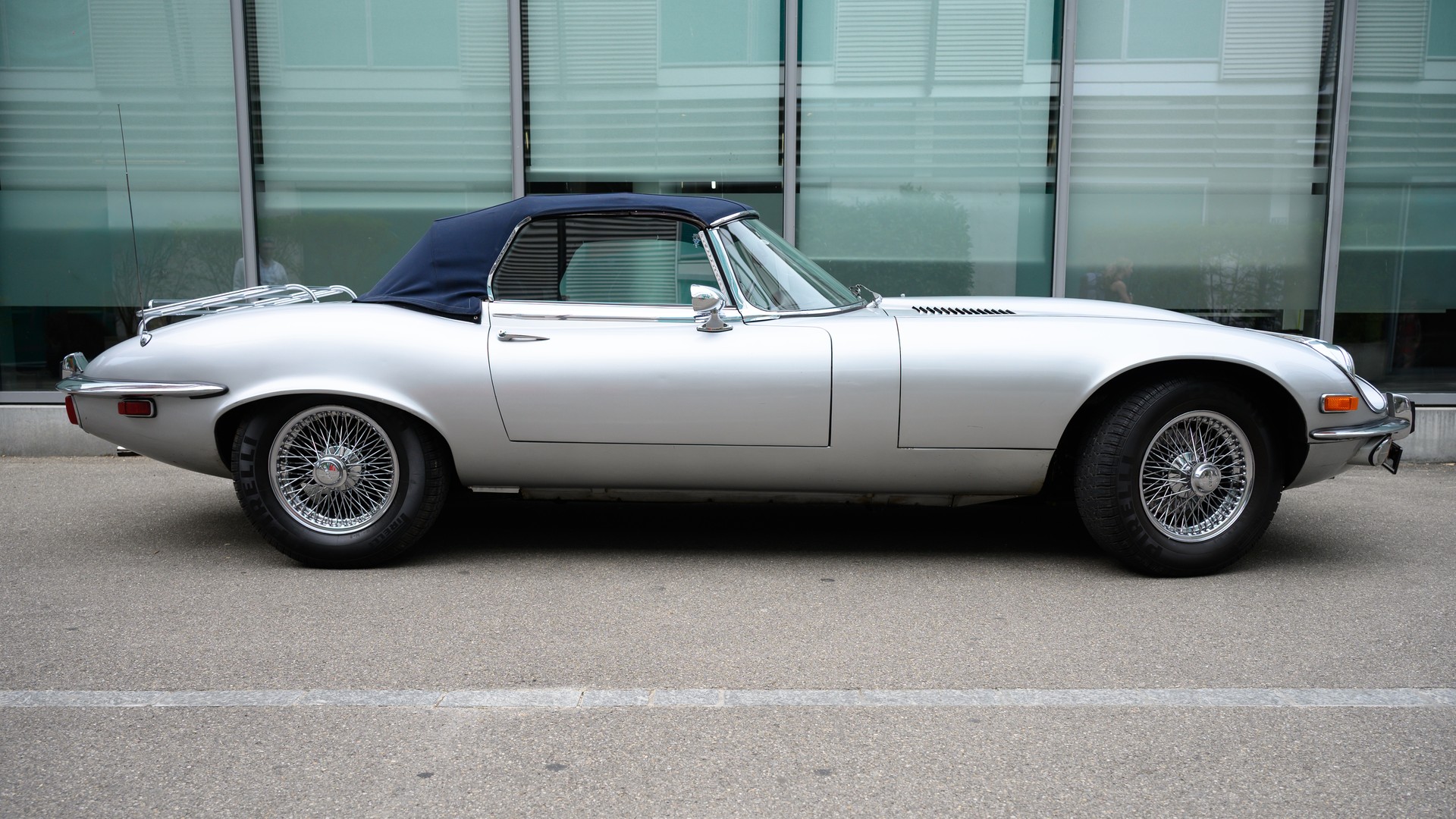 JAGUAR E -Type V12 SERIES III-image-5