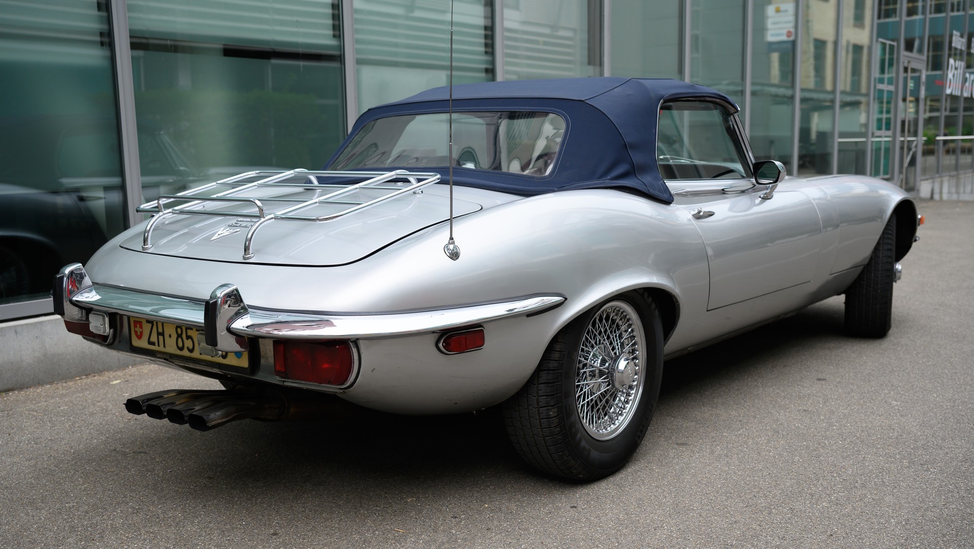 JAGUAR E -Type V12 SERIES III-image-7