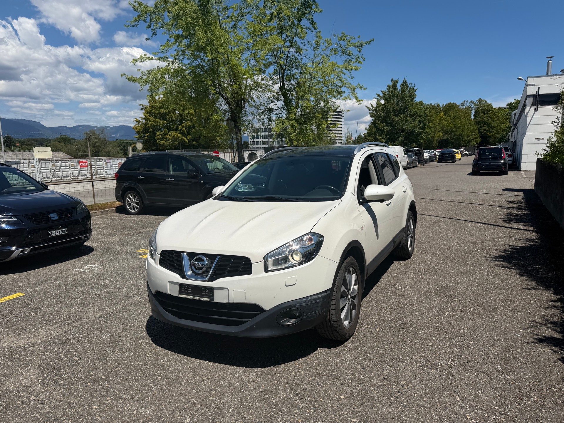 NISSAN Qashqai +2 2.0 4WD 360 XTronic CVT