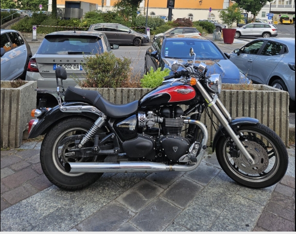 TRIUMPH Speedmaster 900 i-image-0