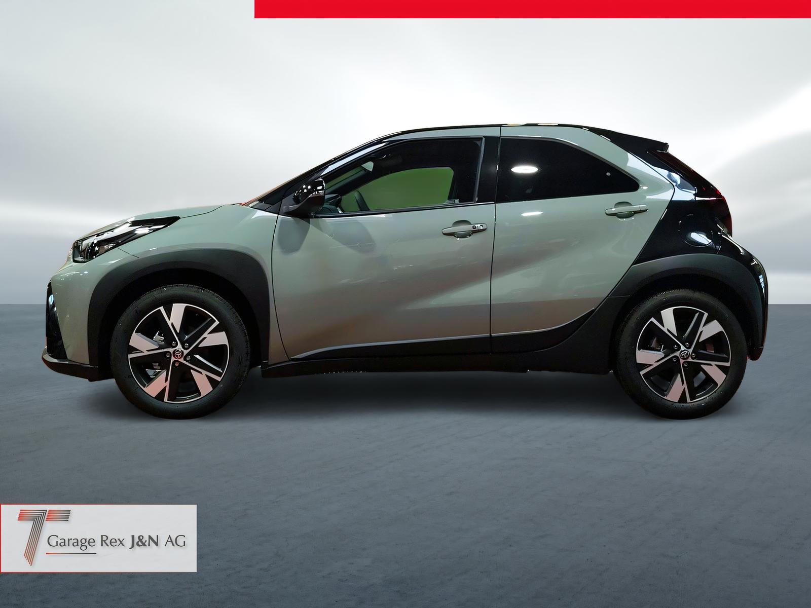 TOYOTA Aygo X 1.5 VVT-i HSD Trend-image-1