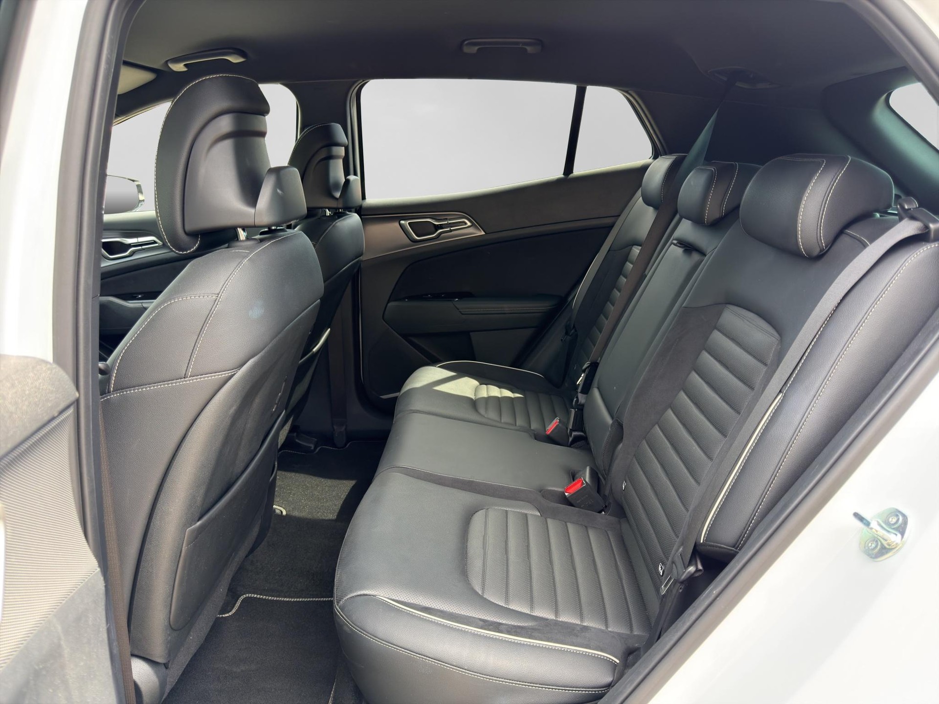 KIA Sportage 1.6 T-GDi PHEV GT-Line-image-7