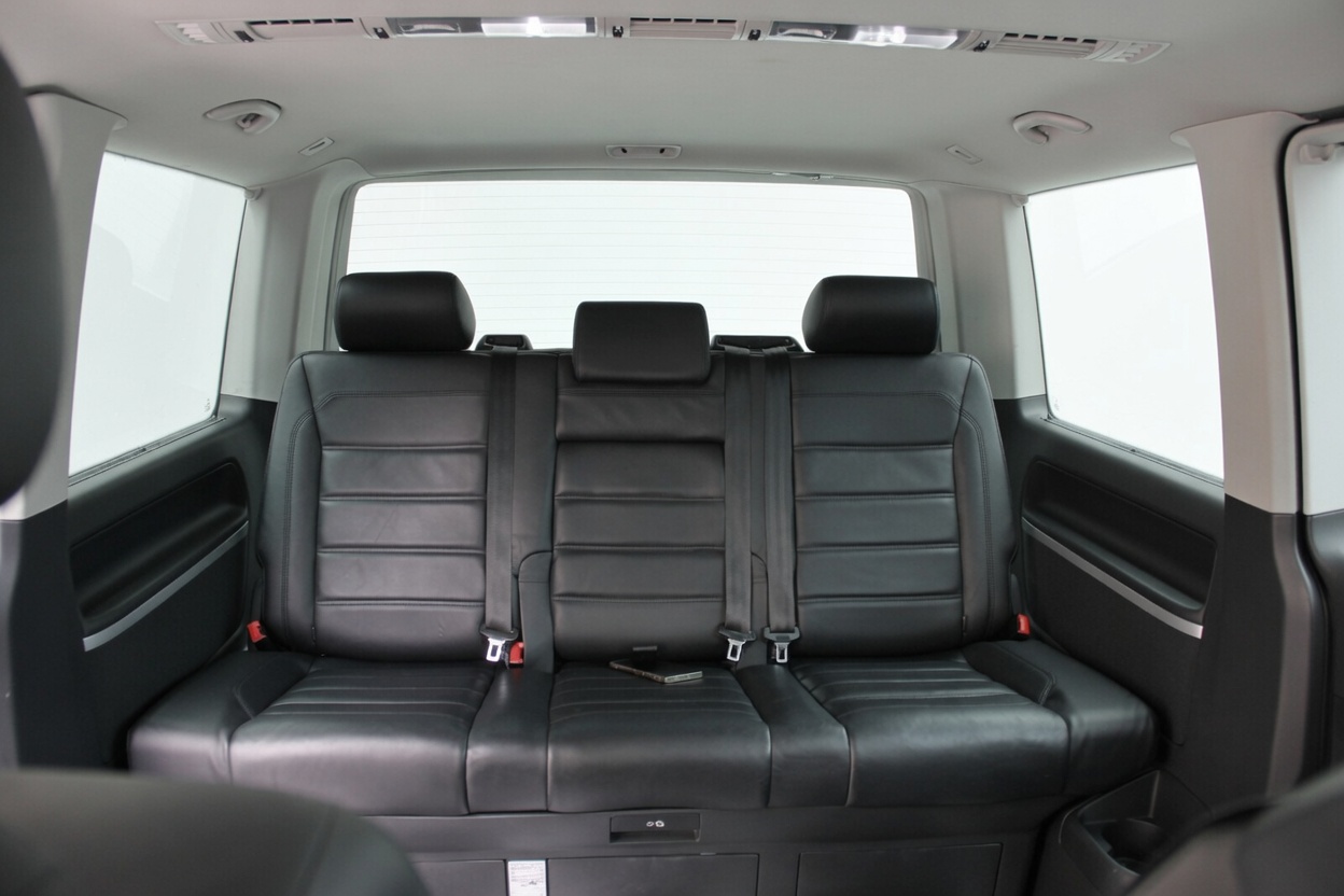 VW T6 Multivan 2.0 Bi-TDI Highline 4Motion DSG-image-12