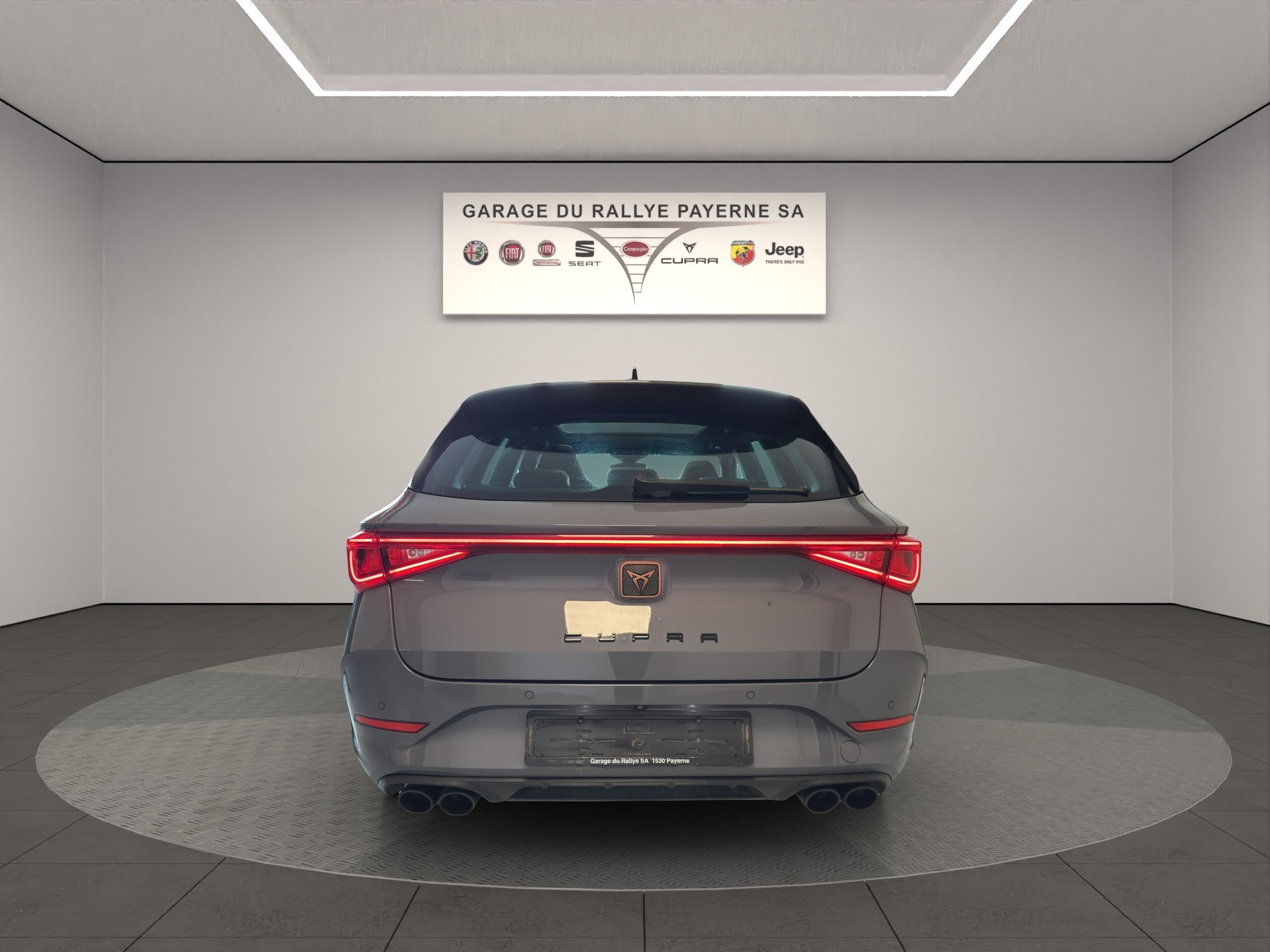 CUPRA LEON ST 2.0 TSI VZ DSG 4Drive-showroom-element-3