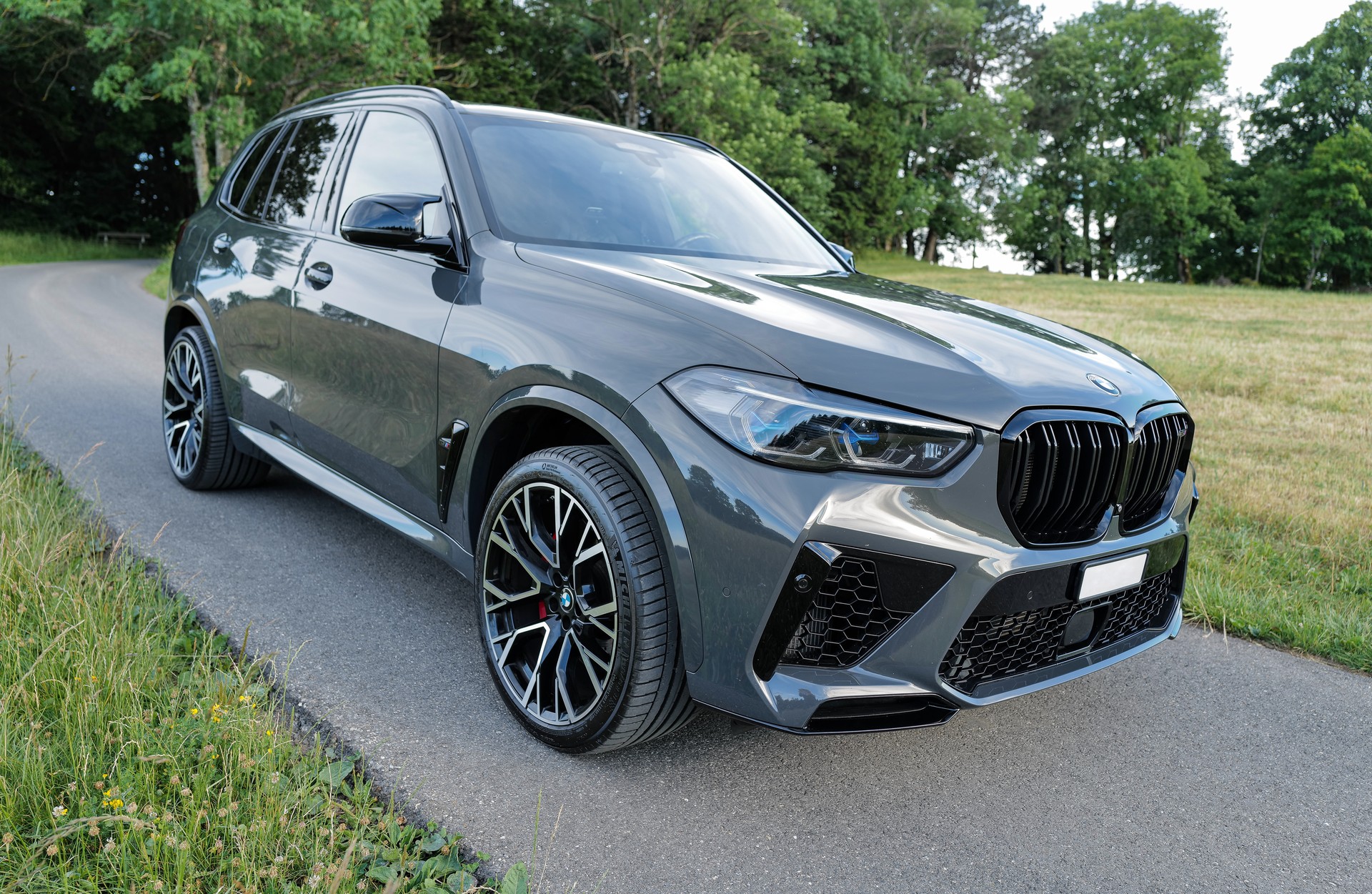BMW X5M M Competition-image-2