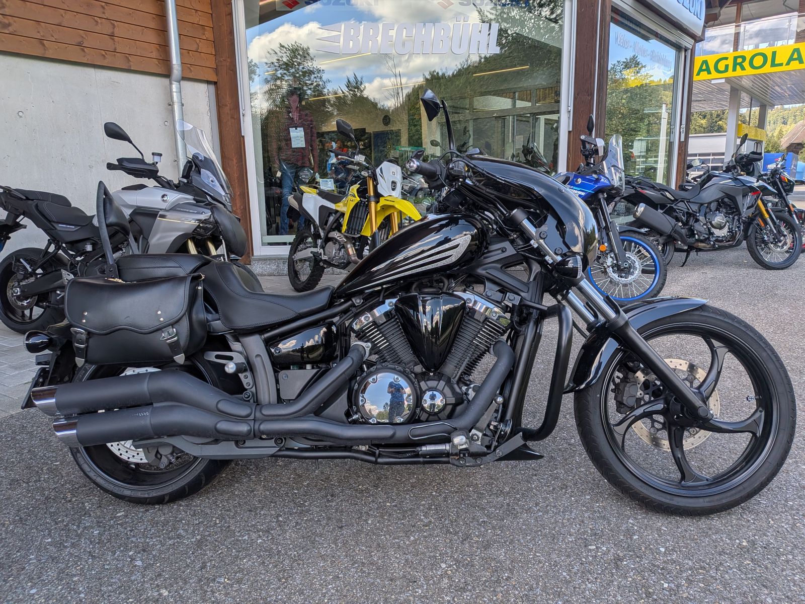YAMAHA XVS 1300 Custom