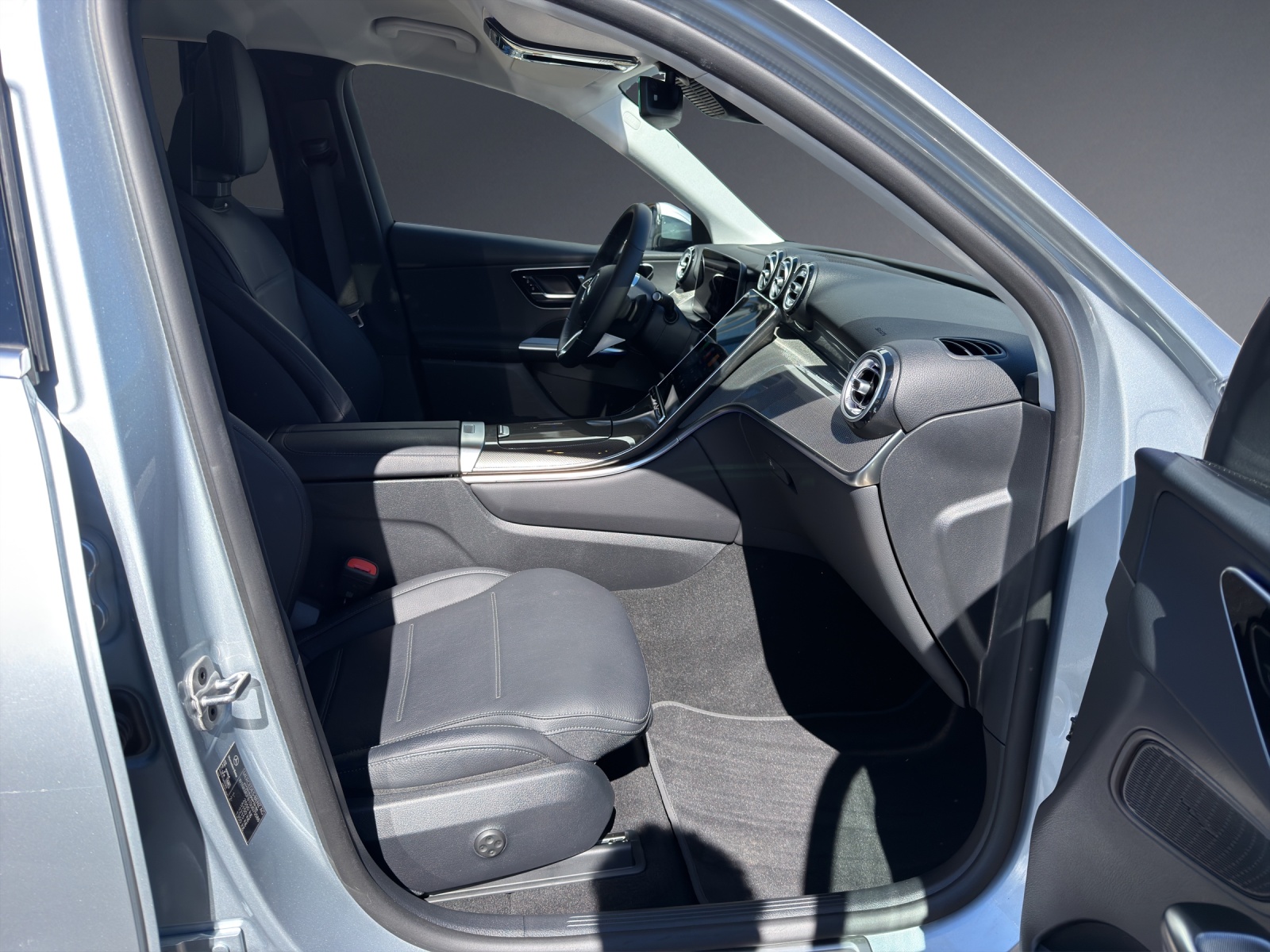 MERCEDES-BENZ GLC 220 d 4Matic 9G-Tronic-image-6