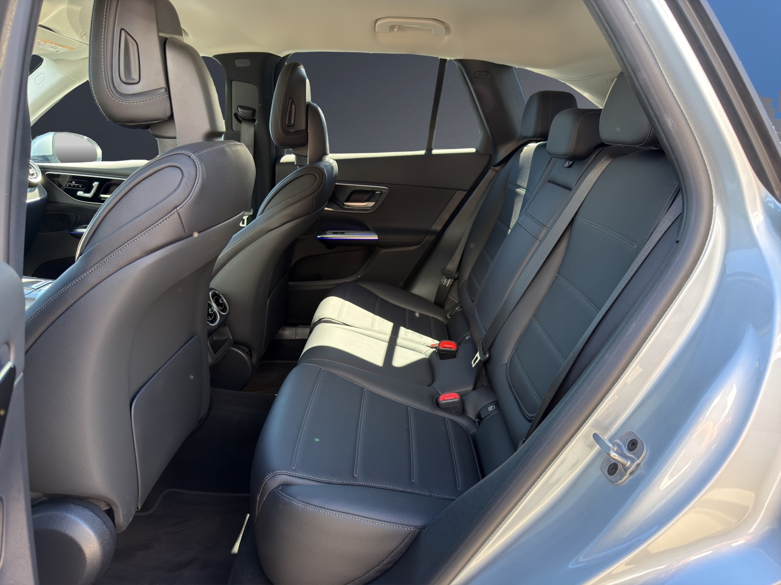 MERCEDES-BENZ GLC 220 d 4Matic 9G-Tronic-image-10